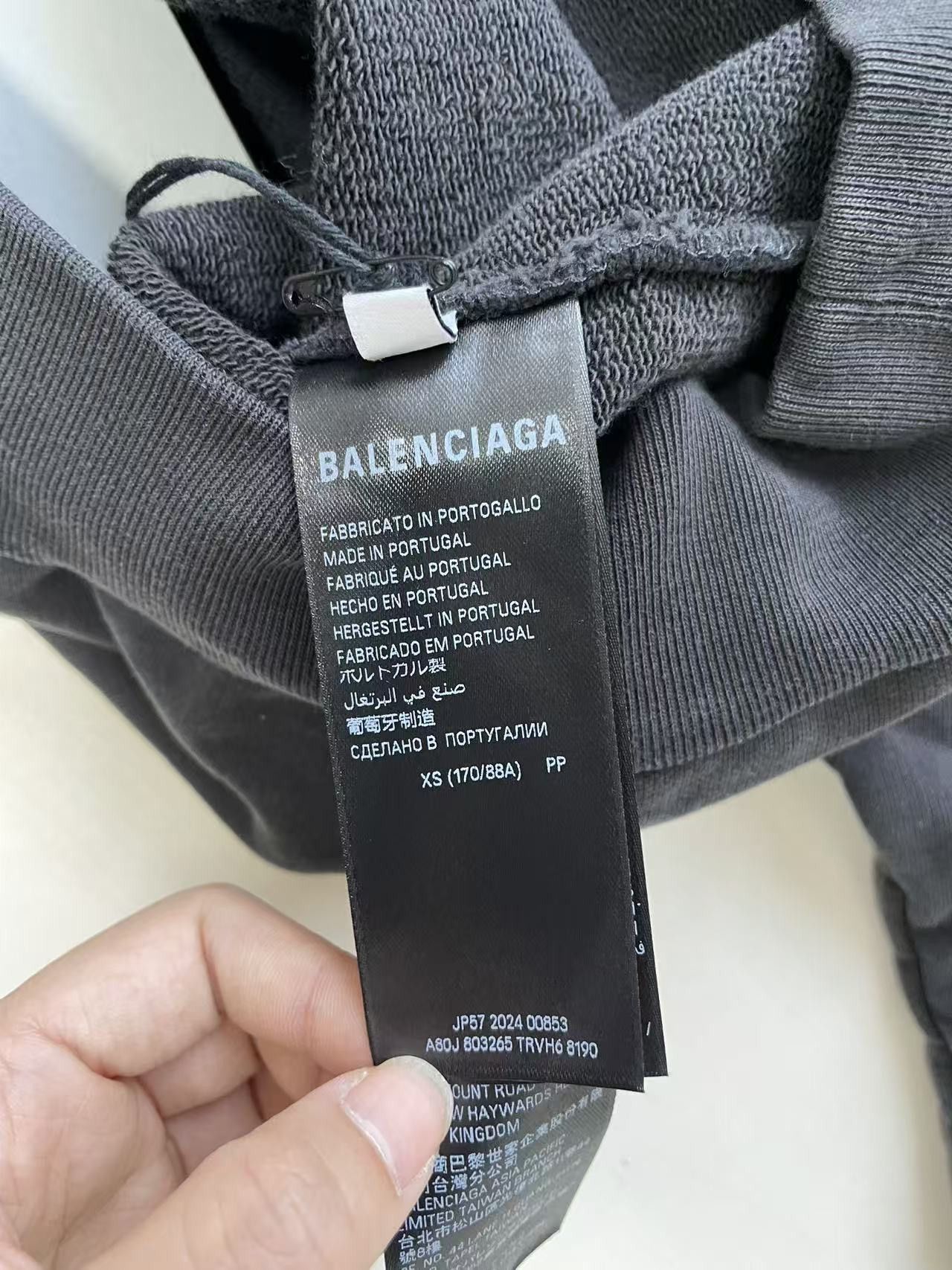 Balenciaga Balenciaga Logo Print Black Pullover Hoodie Size US S / EU 44-46 / 1 - 10 Thumbnail