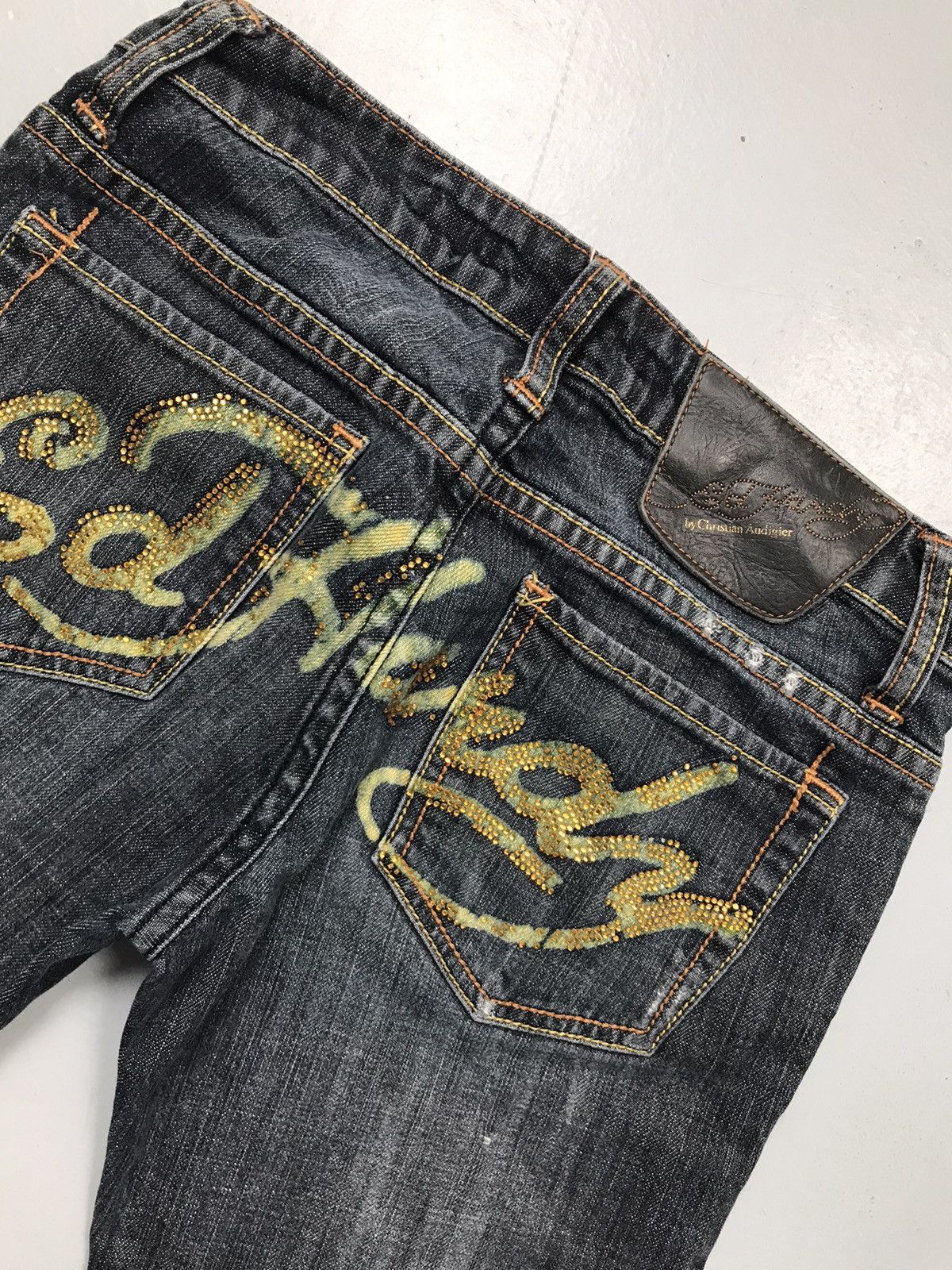 Ed Hardy Vintage ed hardy embroidered denim Size 28" / US 6 / IT 42 - 12 Thumbnail