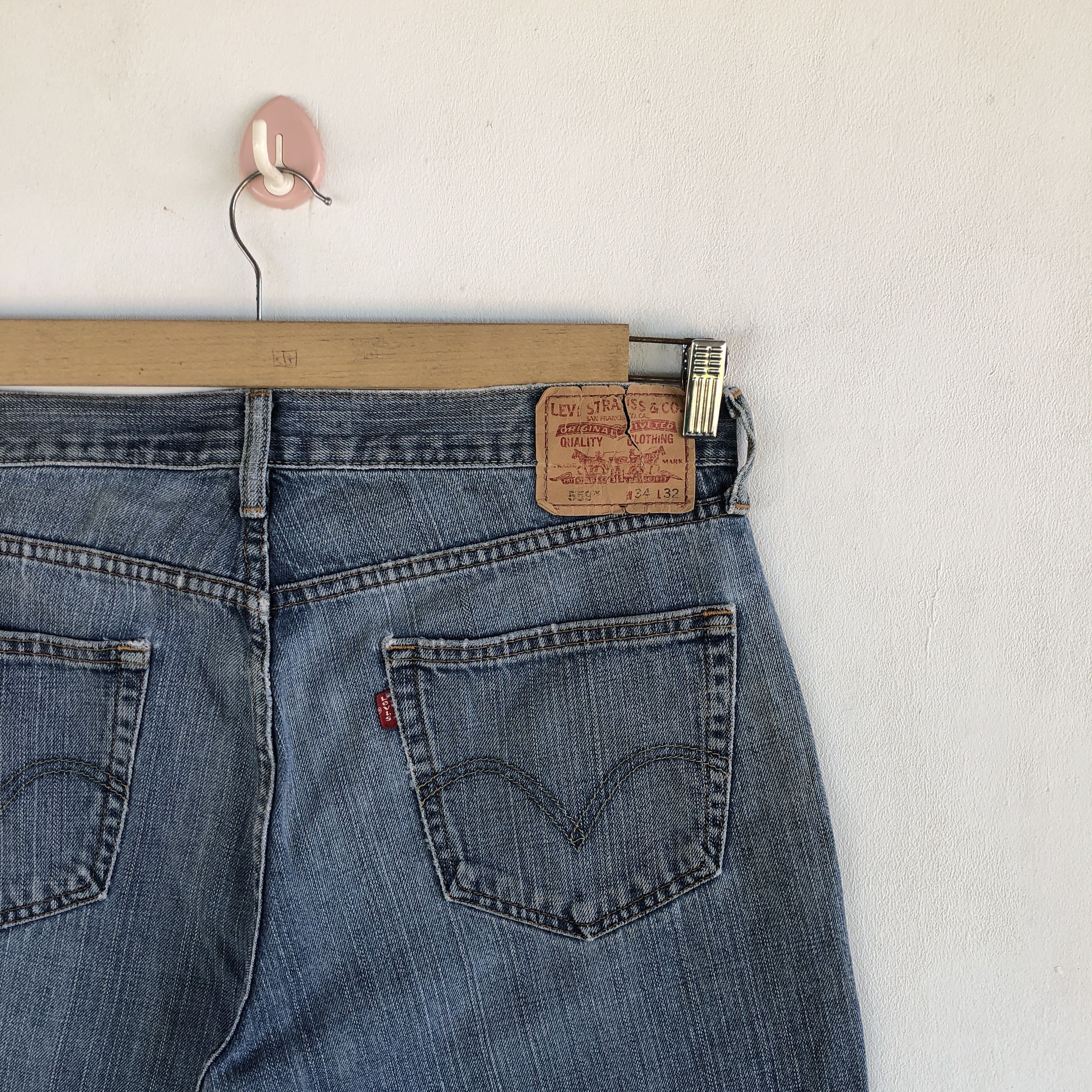 Levi's Vintage Levis Faded Jeans Levi's 559 Light Wash Denim Size US 34 / EU 50 - 5 Thumbnail
