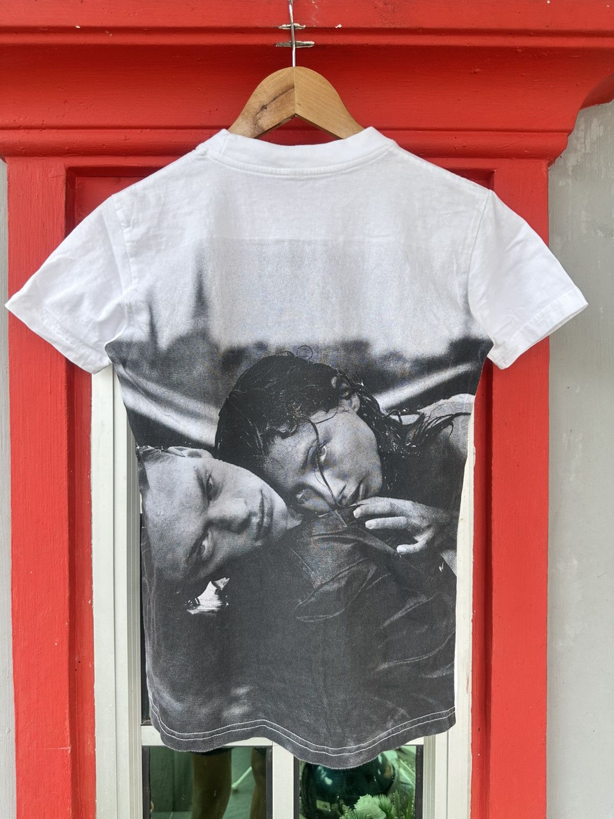 Armani RARE Vintage Armani Jeans Spring/Summer 2001 Photo Tee Size US XS / EU 42 / 0 - 1 Thumbnail