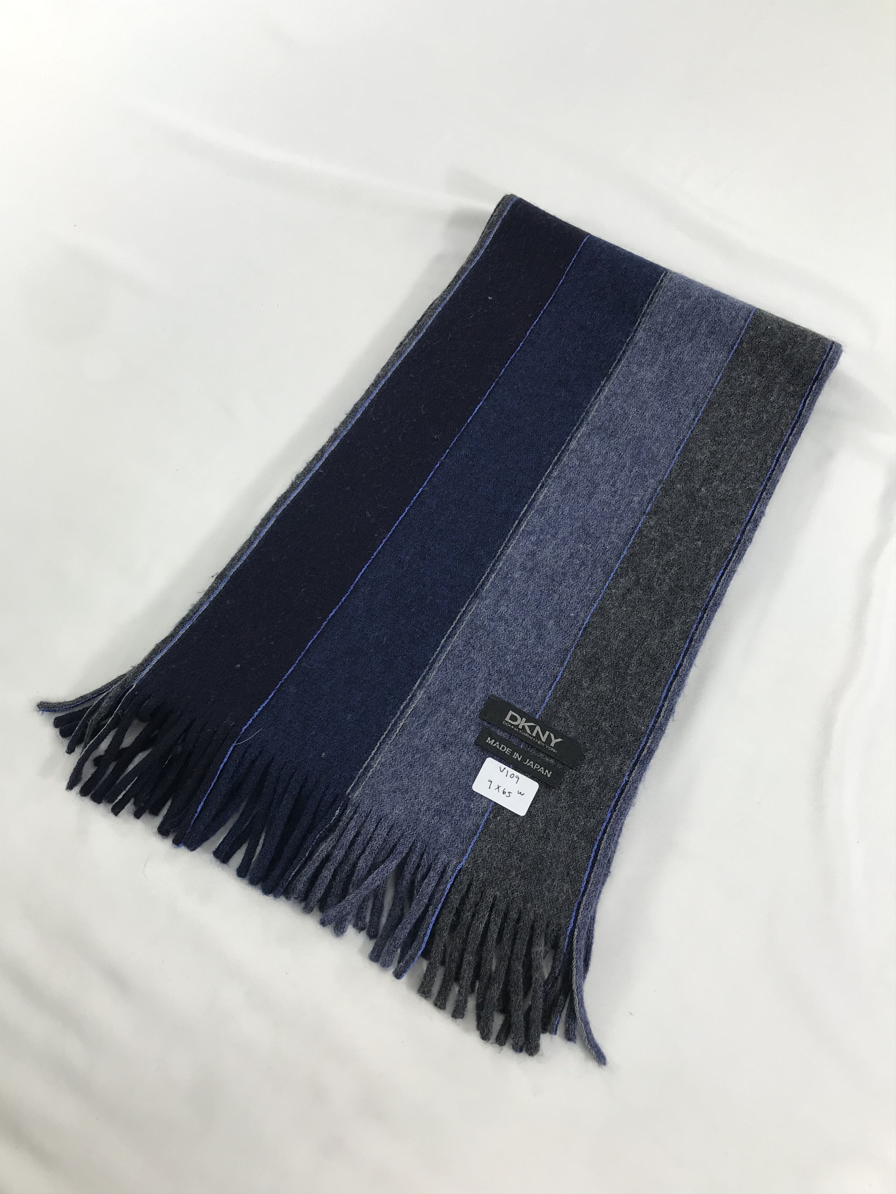 DKNY DKNY Wool Scarf Muffler V109 Size ONE SIZE - 3 Thumbnail