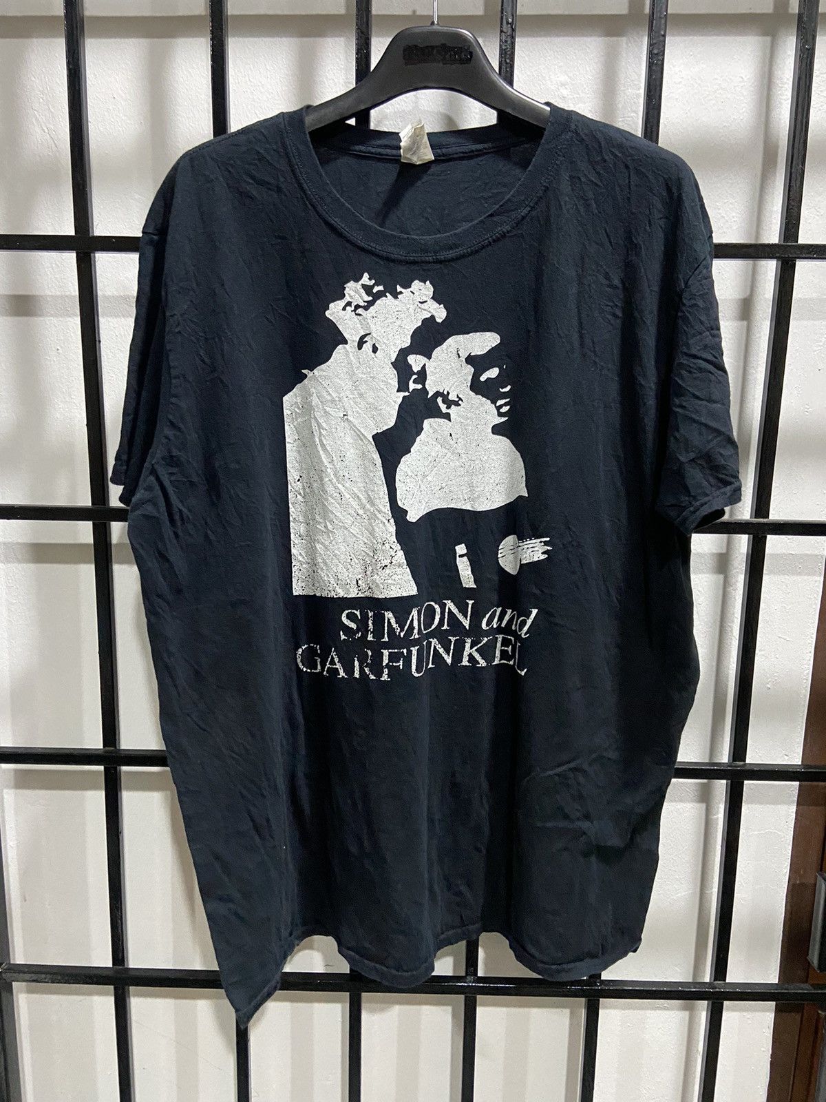 Band Tees × Vintage Simon And Garfunkel Folk Rock Duo tshirt Size US XL / EU 56 / 4 - 1 Thumbnail