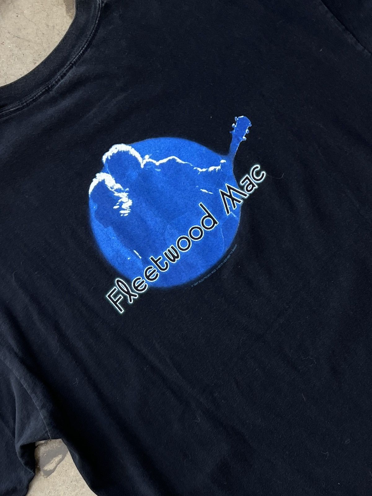 Band Tees Vintage 1997 Fleetwood Mac Tour Giant Tee XL Size US XL / EU 56 / 4 - 4 Thumbnail