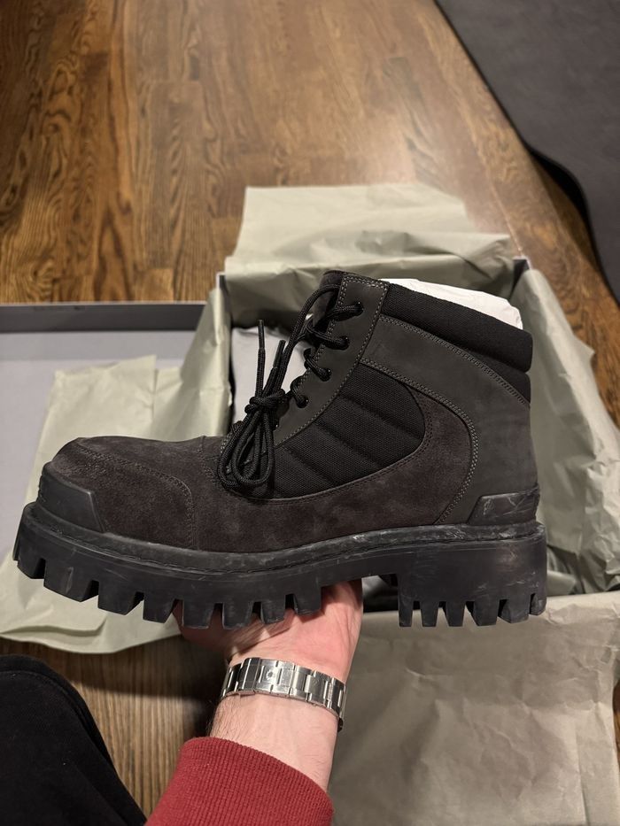 Balenciaga Low Combat Boots Size US 8 / EU 41 - 2 Thumbnail