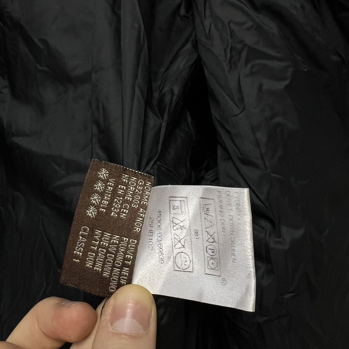 Moncler × Vintage Vintage Moncler Puffer Down Jacket Size M / US 6-8 / IT 42-44 - 14 Thumbnail