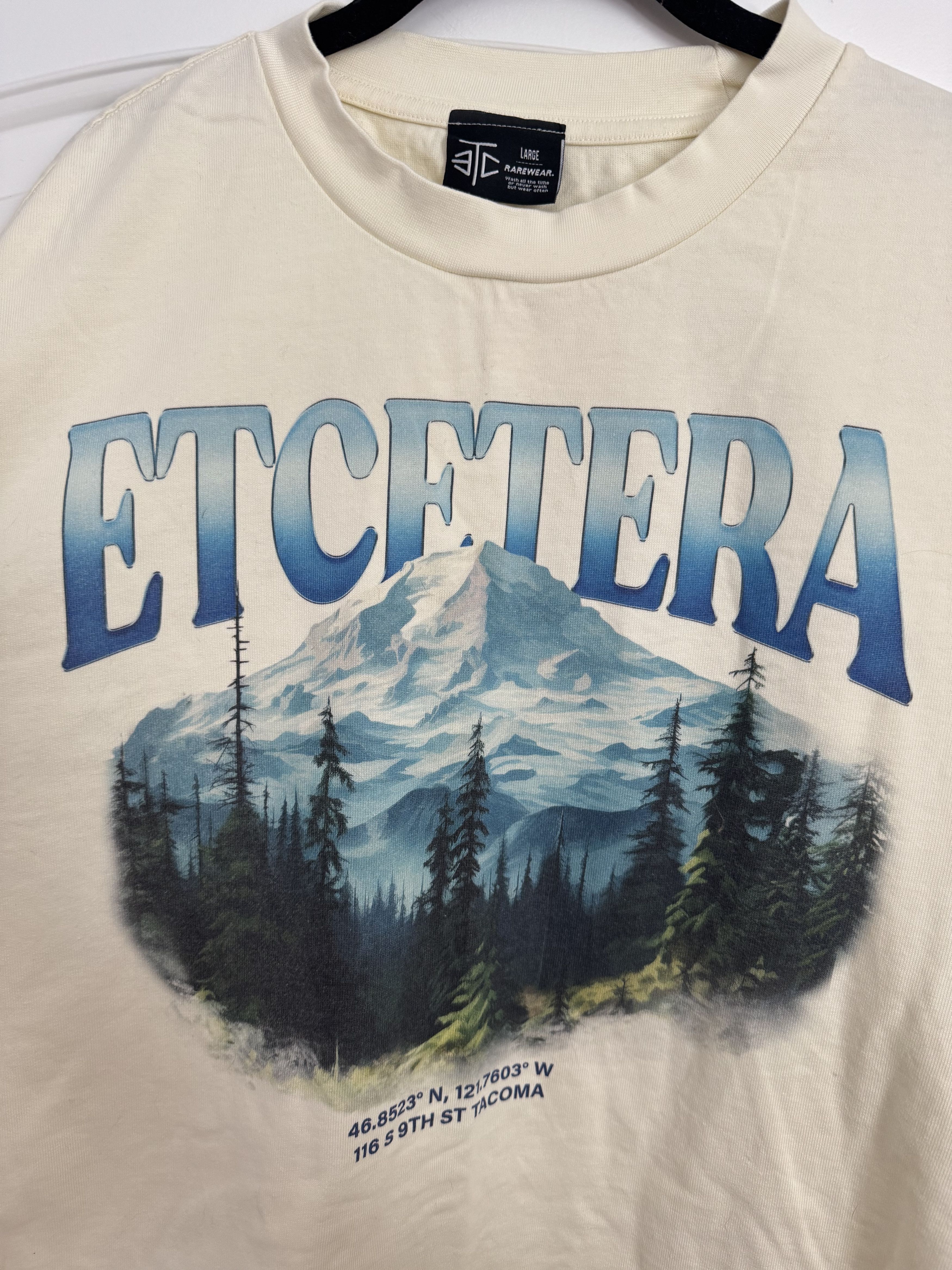 Other Etcetera (Tacoma) Cream long sleeve Rainier shirt Size US L / EU 52-54 / 3 - 2 Thumbnail