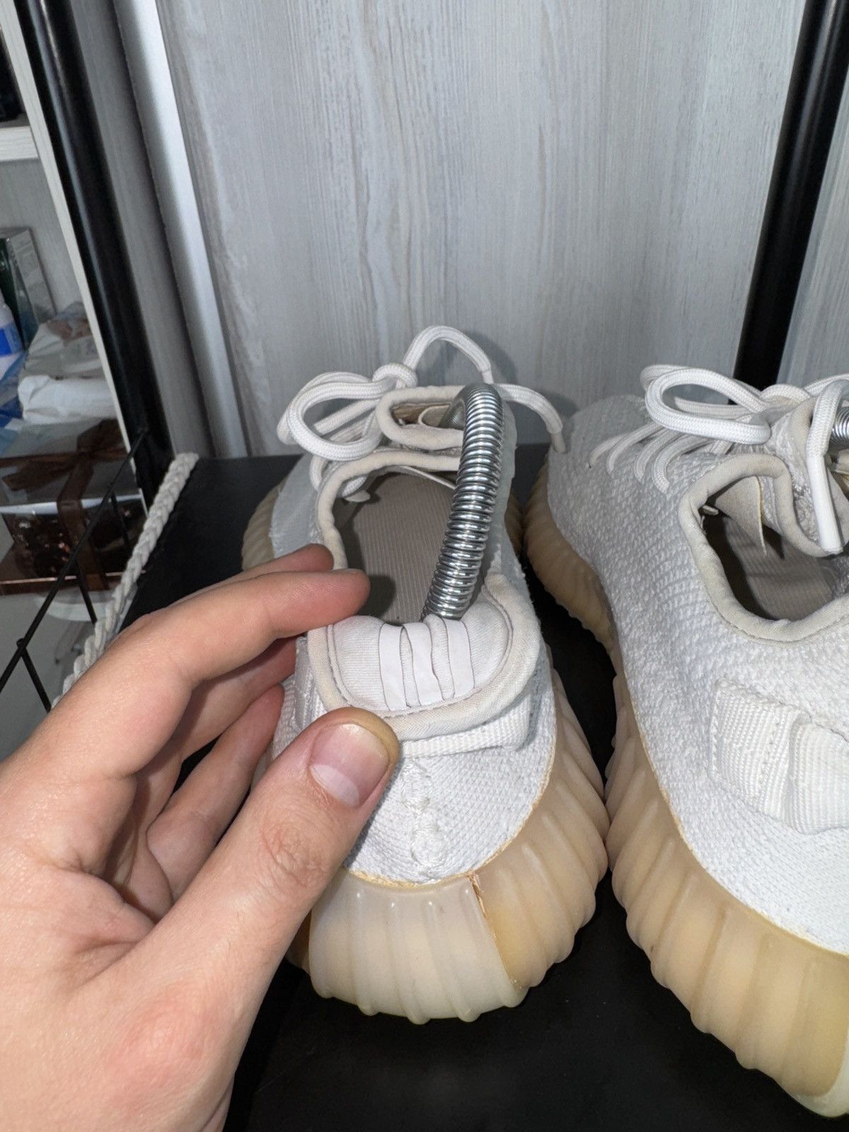 Adidas CP9366 Adidas Yeezy Boost 350 V2 Cream Triple White Size US 9.5 / EU 42-43 - 14 Thumbnail