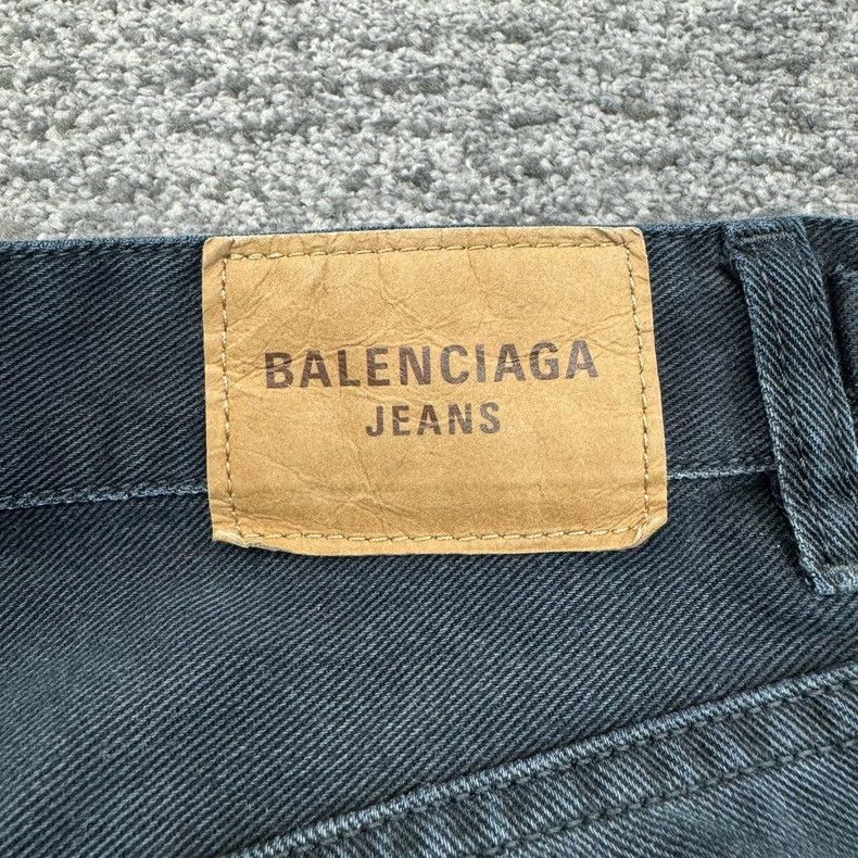 Balenciaga Balenciaga size XS Washing old labeled denim trousers Size US 29 - 3 Thumbnail