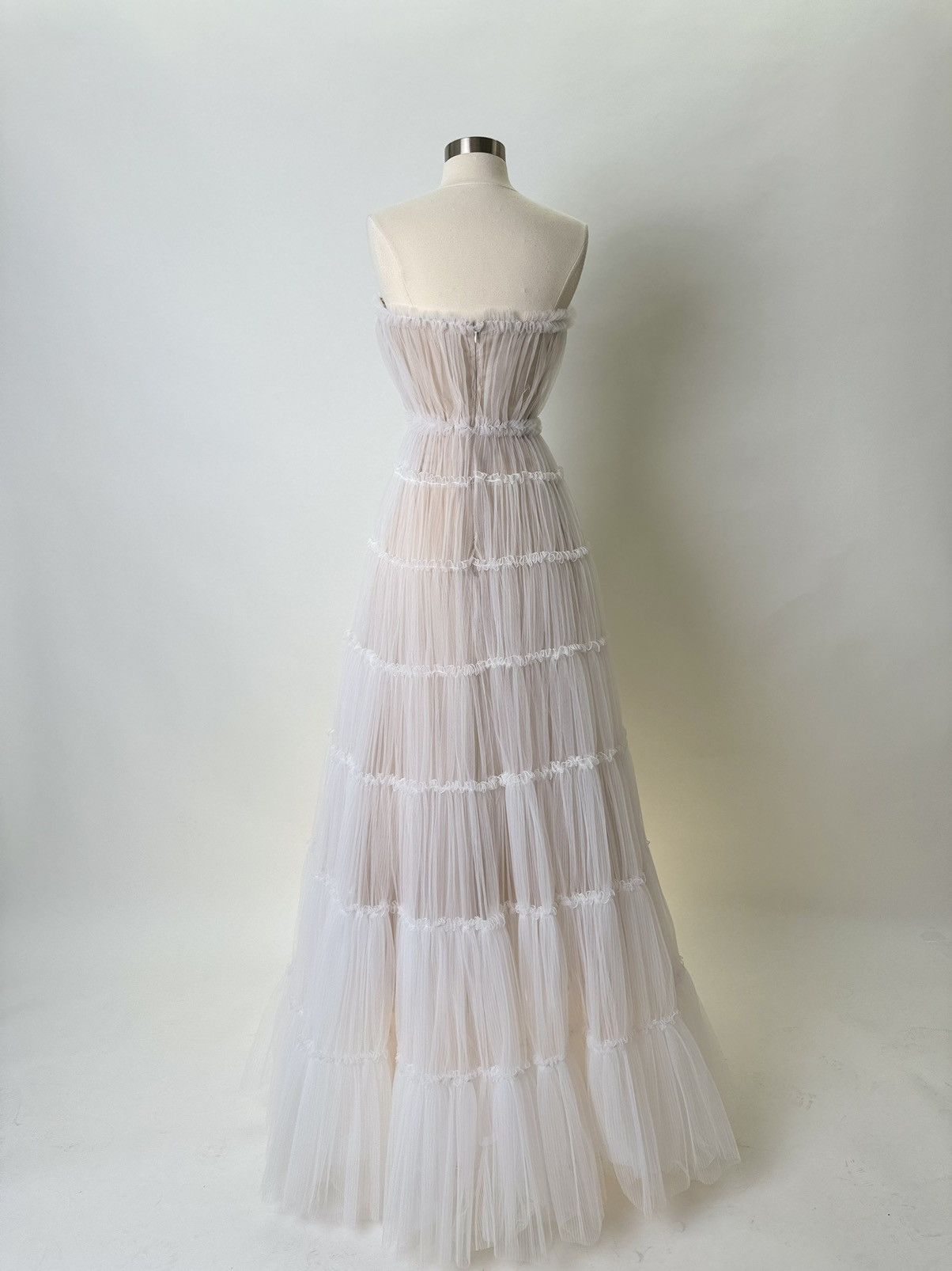 Other Brand New US 4 Anna Augusta Evening Dress with Nude Lining Size S / US 4 / IT 40 - 8 Thumbnail