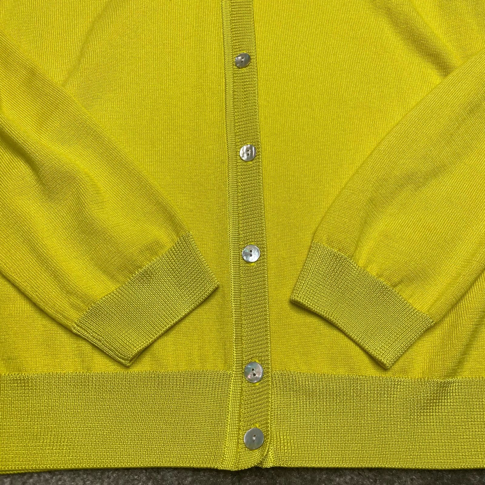 St. John NWOT St. John Button Up Cardigan Sweater Size S / US 4 / IT 40 - 4 Thumbnail