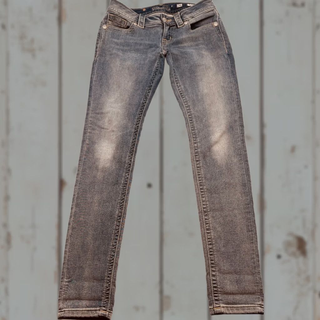 Miss Me Miss Me Jeans 26 Signature Skinny Embellished Studded Embroidered Denim 5-Pocket Regular Rise Low Vintage No Womens Jeans Size 26" / US 2 / IT 38 - 1 Thumbnail