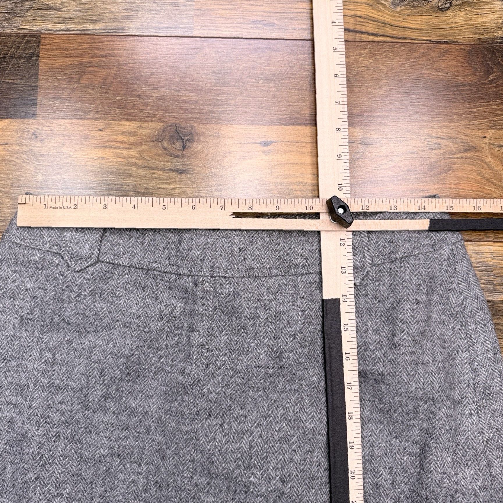 Talbots Talbots Skirt Womens 8 Gray Wool Blend Herringbone Mini Zipper Tweed Size 30" / US 8 / IT 44 - 6 Thumbnail