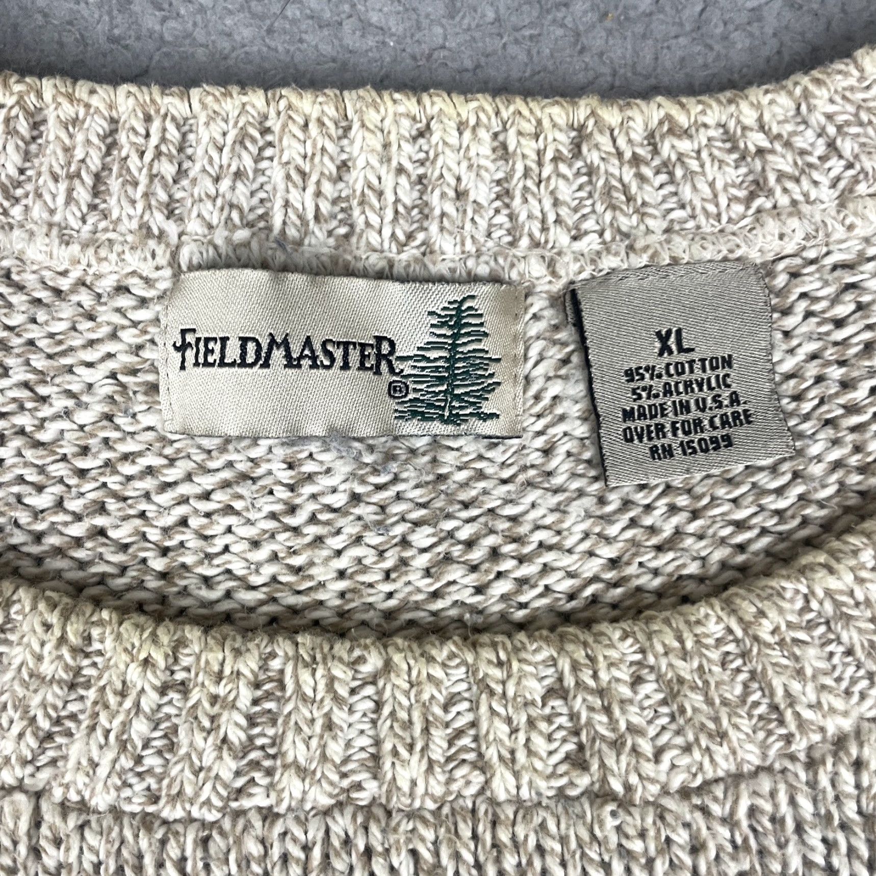 Vintage VINTAGE Fieldmaster Sweater Adult XL Gray Knit Crew Neck 80s 90s USA Pullover Distressed Size US XL / EU 56 / 4 - 3 Thumbnail