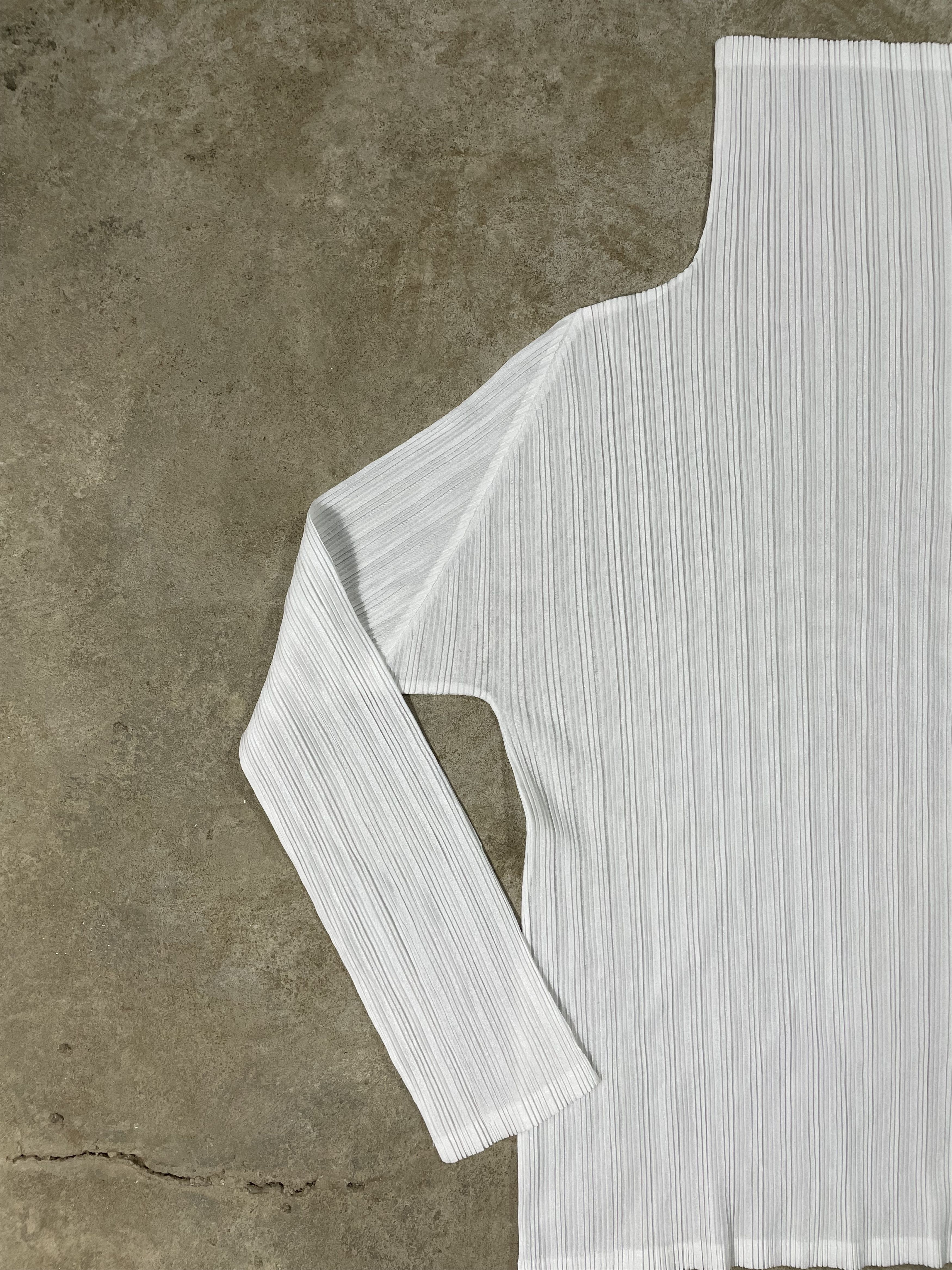 Pleats Please Issey Miyake Issey Miyake Pleats Please Size M / US 6-8 / IT 42-44 - 3 Thumbnail