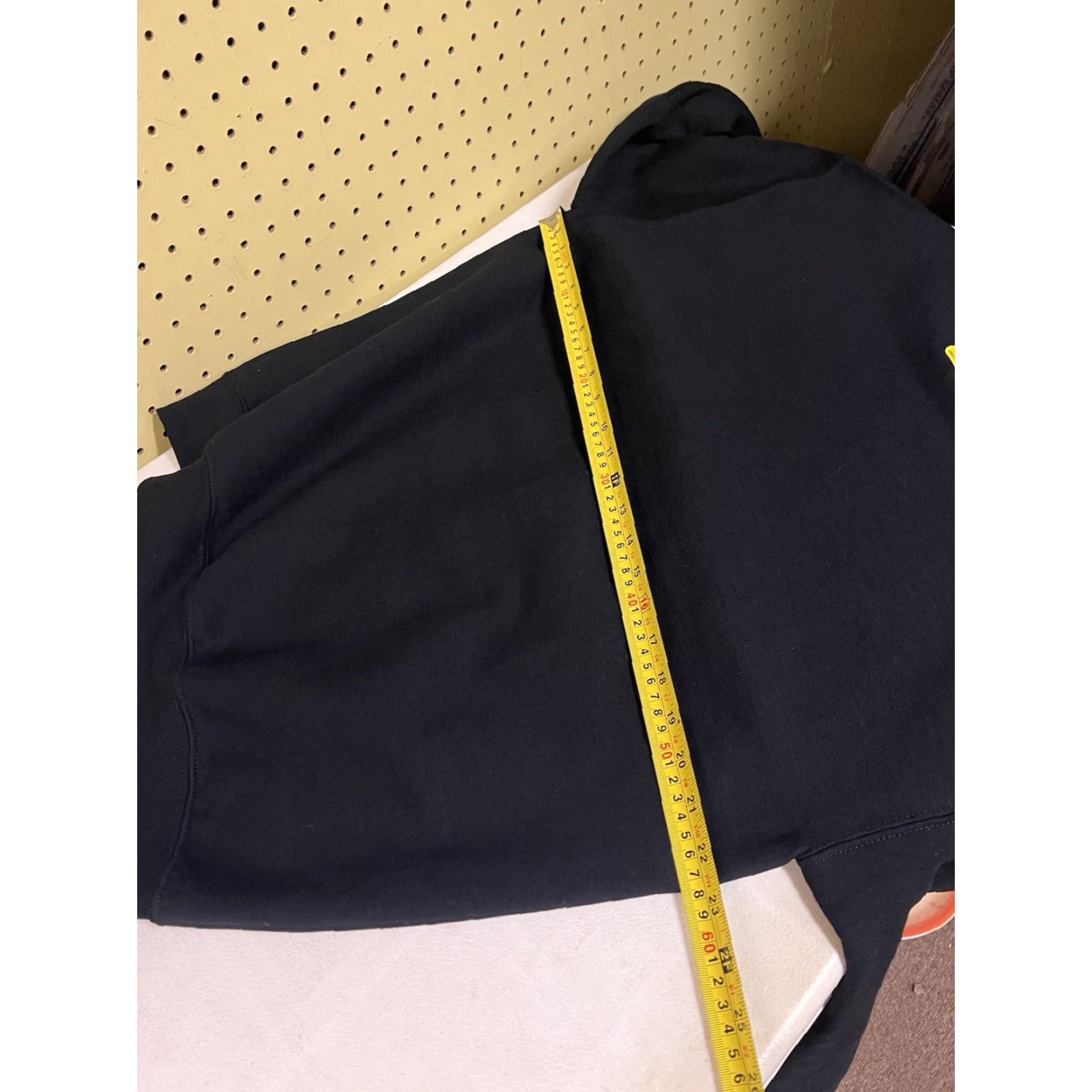 Gildan Netflix STRANGER THINGS Large Black Sweatshirt Chapter 9 Piggyback Be Still Size L / US 10 / IT 46 - 7 Thumbnail