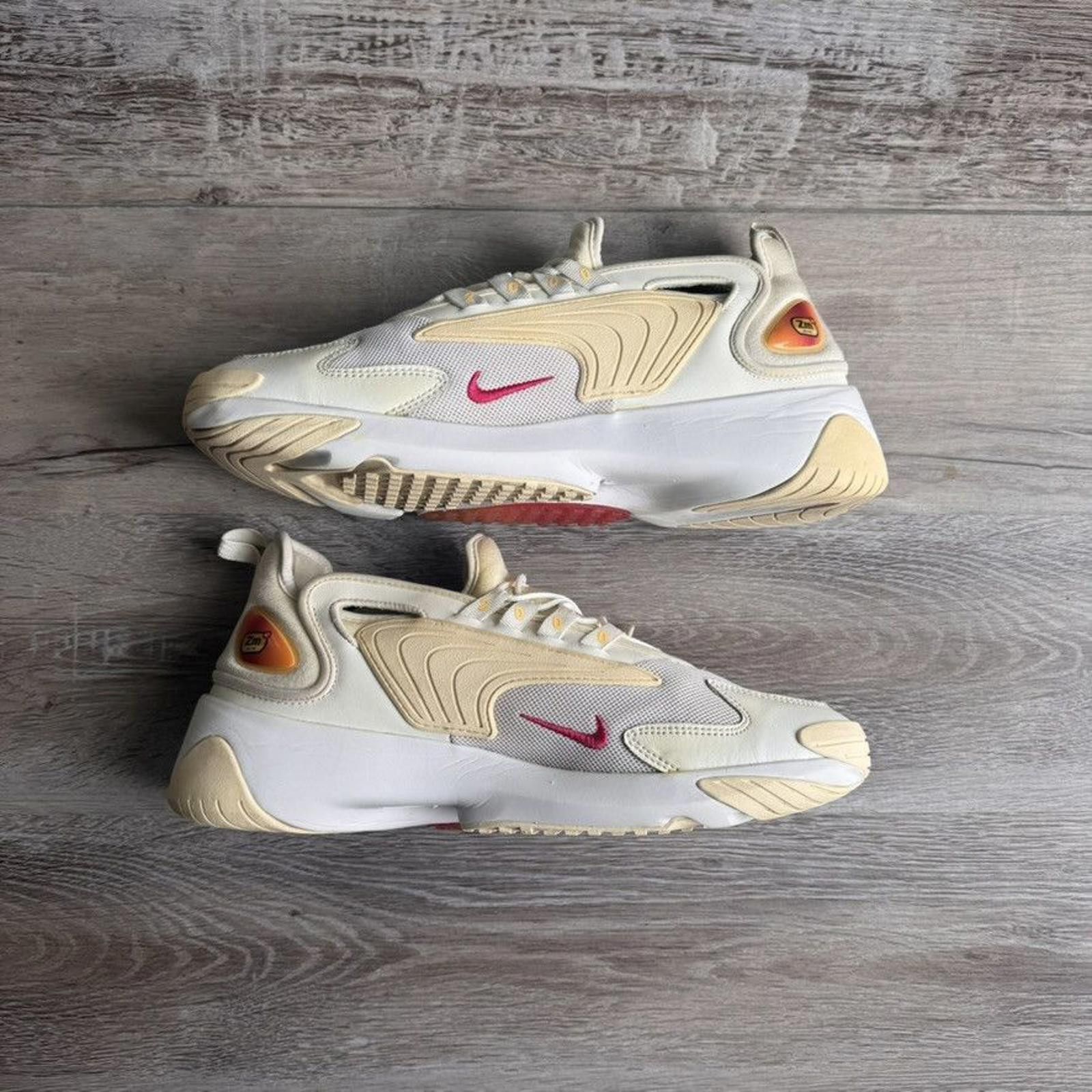 Nike NIKE • WMNS Zoom 2K Rush Pink (10.5M) Size US 10.5 / EU 43-44 - 3 Thumbnail