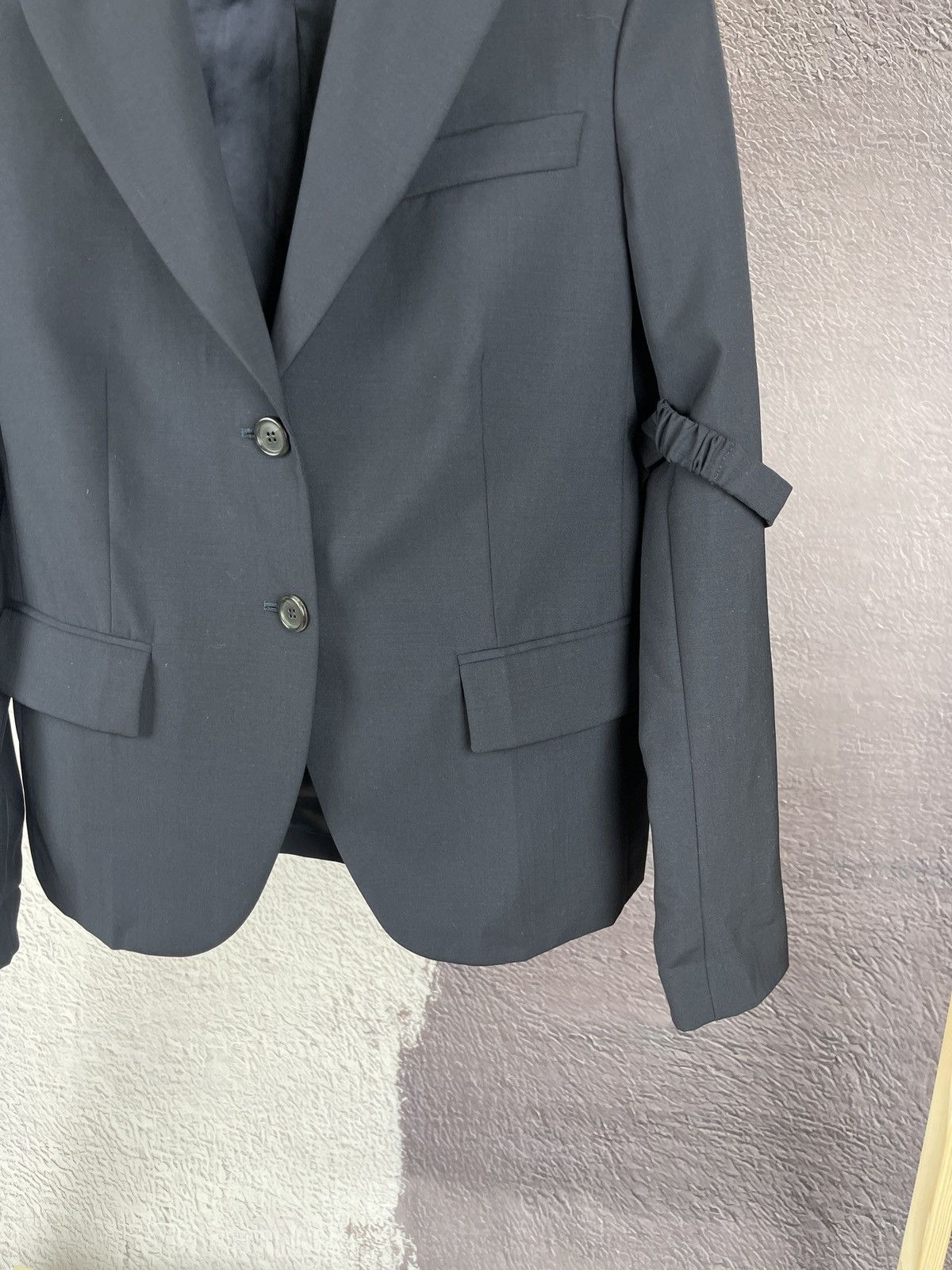Prada Prada sleeve bondage navy women’s wool blazer 2 buttons Size M / US 6-8 / IT 42-44 - 5 Thumbnail