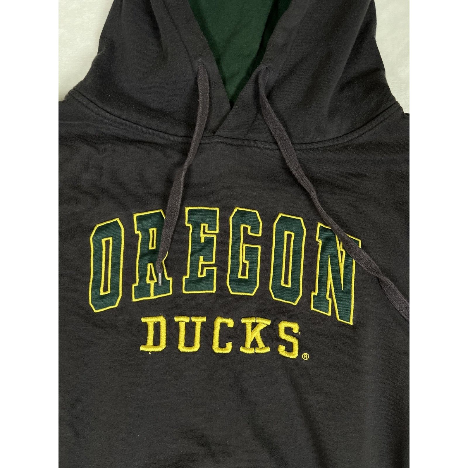 Vintage Vintage Oregon Ducks Hoodie Sweatshirt Size XL Embroidered S Size US XL / EU 56 / 4 - 2 Thumbnail