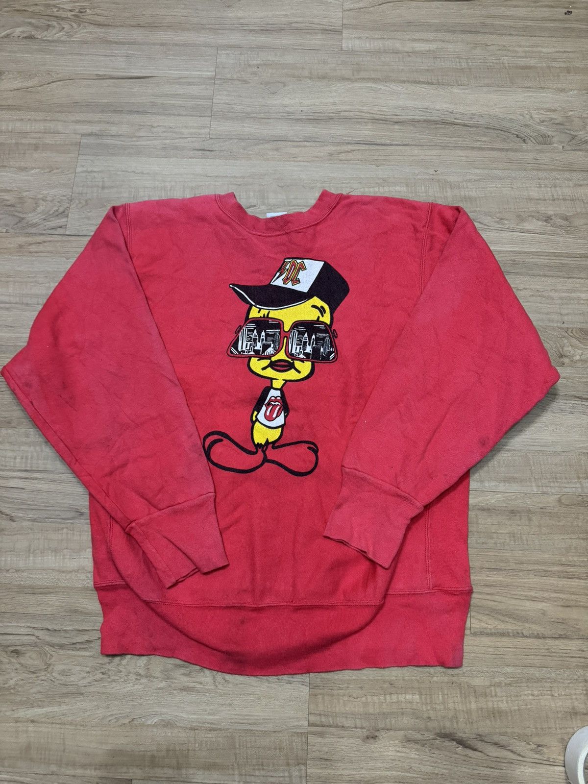 image of Rock Band x The Rolling Stones Vintage Rockers Tweety Acdc Rolling Stones Sweatshirt in Red (Size L
