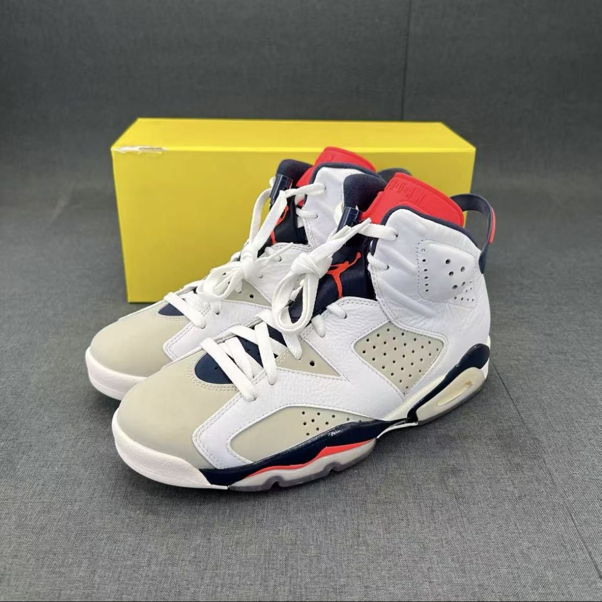 Nike Nike Air Jordan 6 Retro 'Tinker' Size US 8.5 / EU 41-42 - 1 Thumbnail