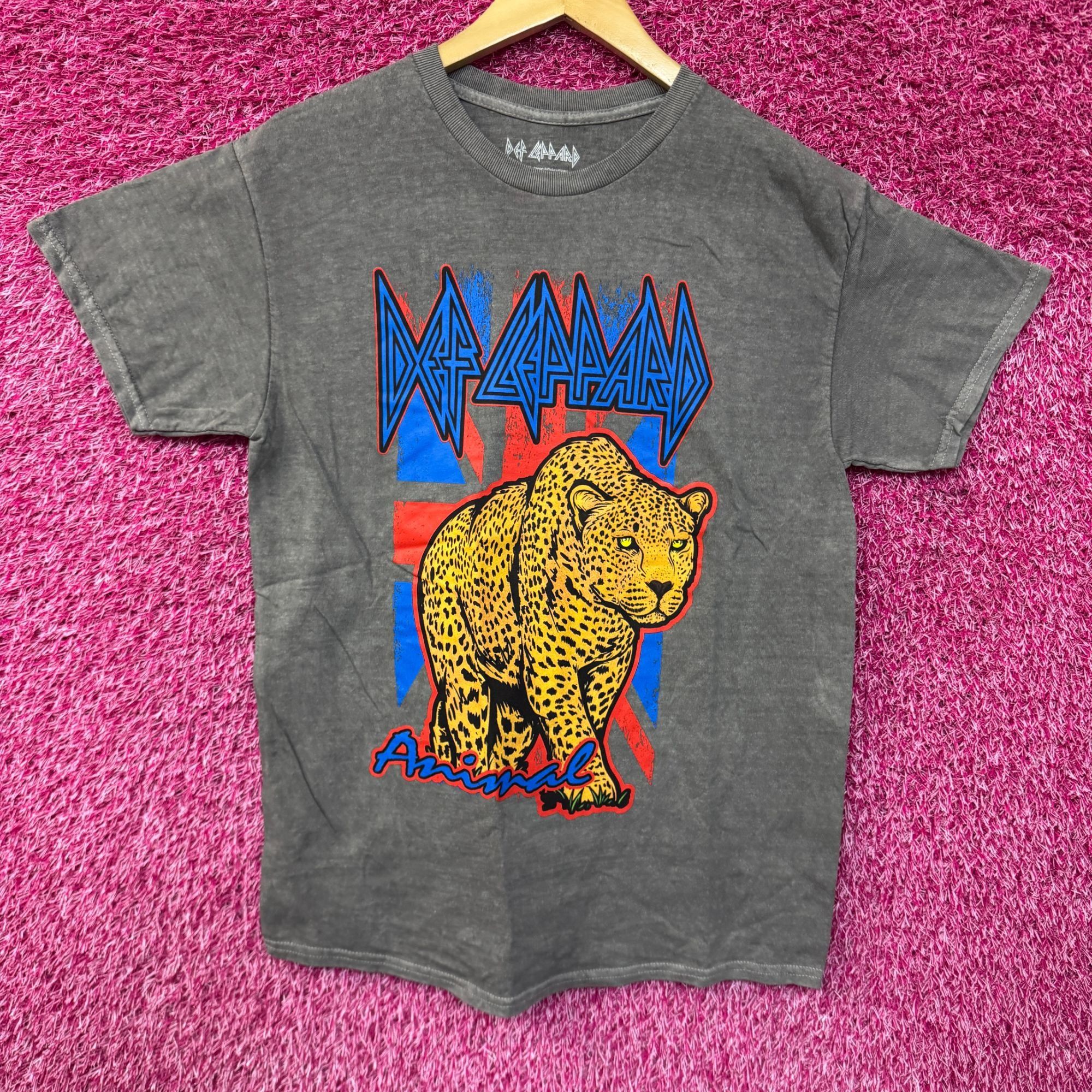 Def Leppard Def Leppard Animal Neon Leopard Hysteria Metal Band Tee M Size US M / EU 48-50 / 2 - 1 Thumbnail
