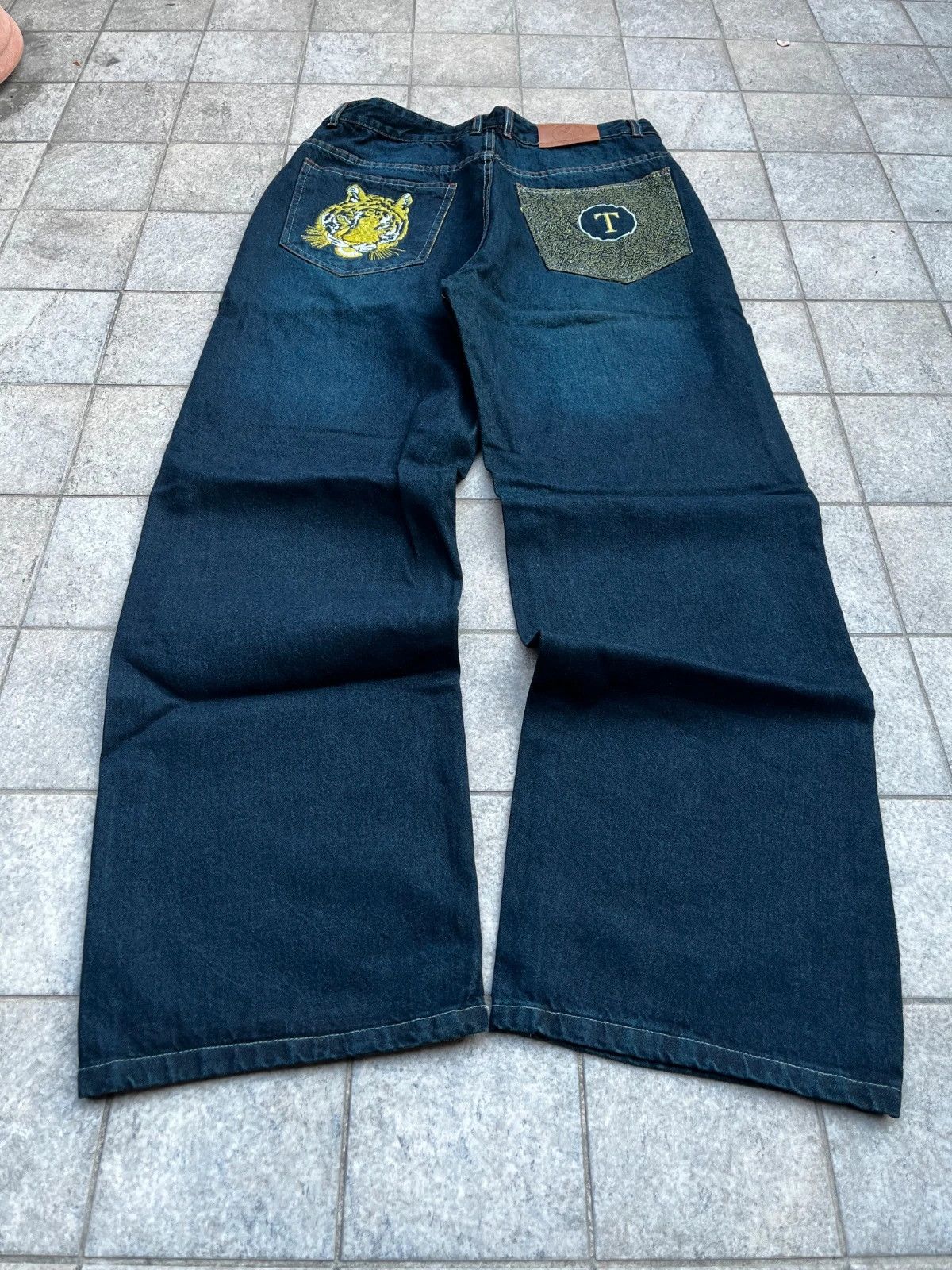 JNCO Beautiful Tiger Embroidery Baggy Jeans Size US 32 / EU 48 - 2 Thumbnail