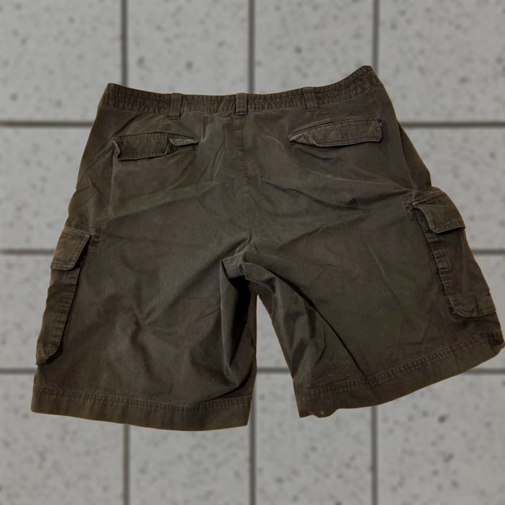 Brooks Brothers VINTAGE Brooks Brothers Cargo Shorts Men 40 Black Cotton Chino Cargo Shorts Mens 40 Black Cotton chinos Size US 40 / EU 56 - 1 Thumbnail