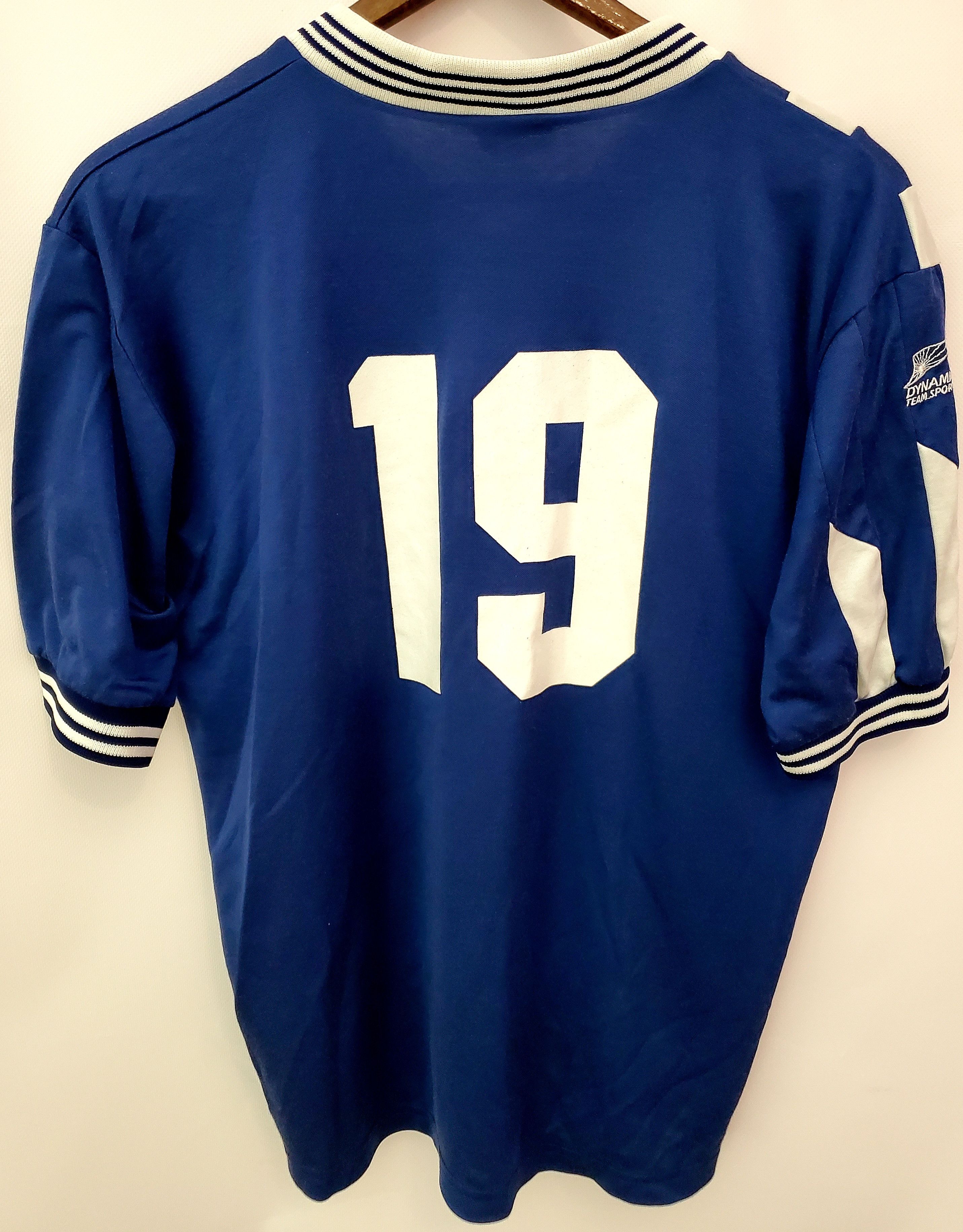 Vintage Vintage Zurich zis Soccer Jersey size L perfect condition Size US L / EU 52-54 / 3 - 2 Thumbnail