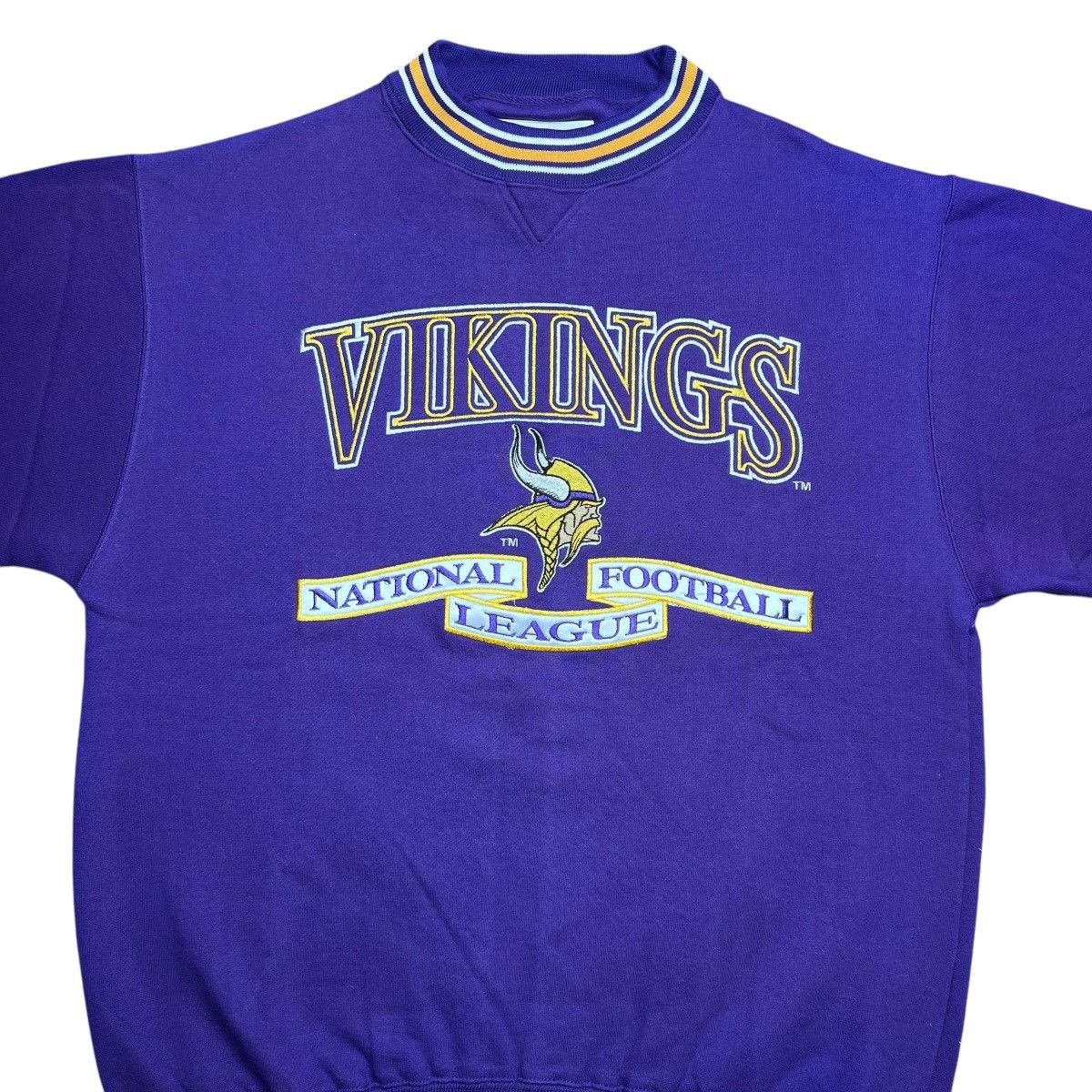Logo Athletic × NFL × Vintage 90s Minnesota Vikings Embroidered Logo Athletic Sweatshirt Size US M / EU 48-50 / 2 - 8 Thumbnail