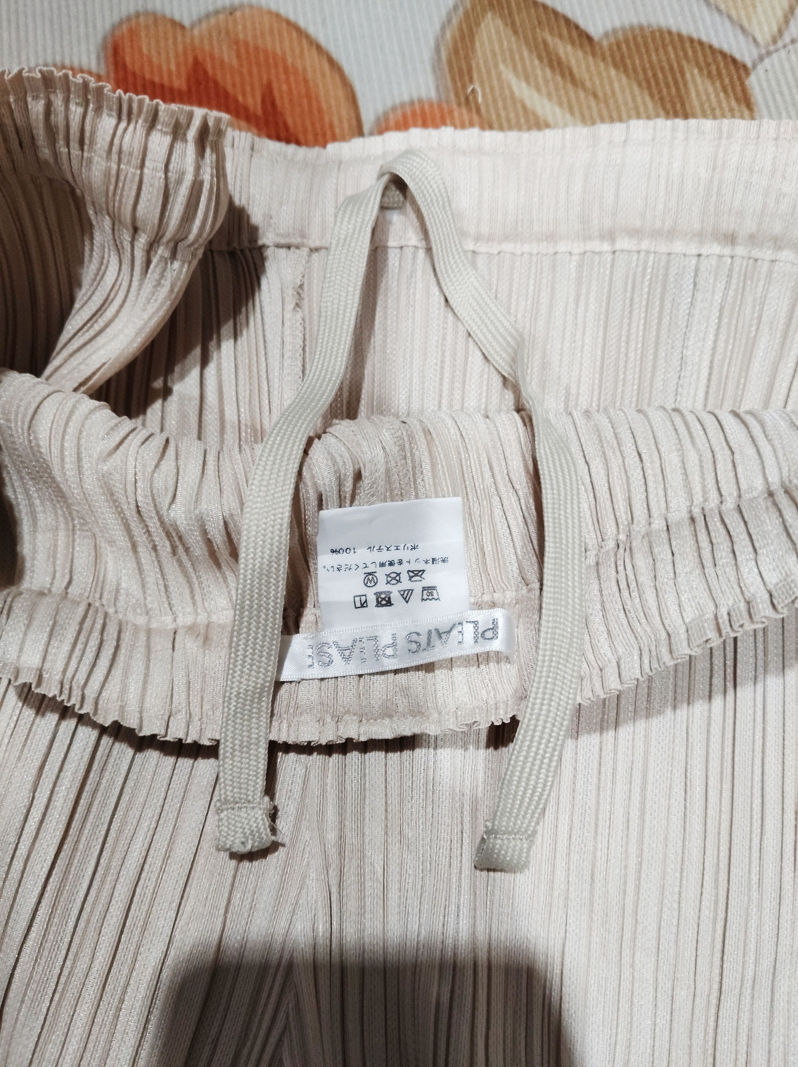 Pleats Please Issey Miyake Pleate please pants Size 30" / US 8 / IT 44 - 2 Thumbnail