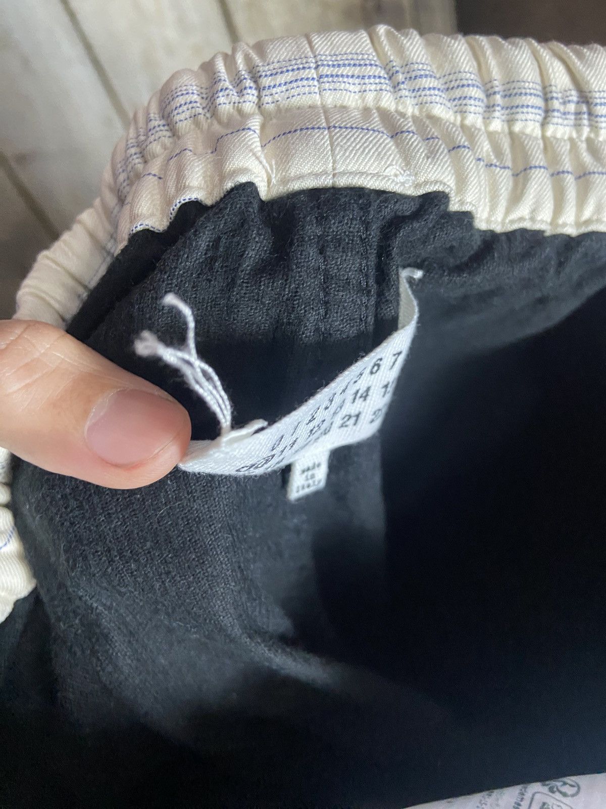Maison Margiela Rare 🔥 Maison Margiela Corduroy Baggy pant Size US 34 / EU 50 - 7 Thumbnail