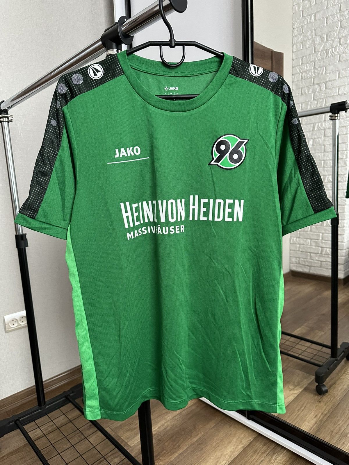 Other Hannover 96 Jako Soccer Jersey Training T-Shirt Size US M / EU 48-50 / 2 - 1 Thumbnail