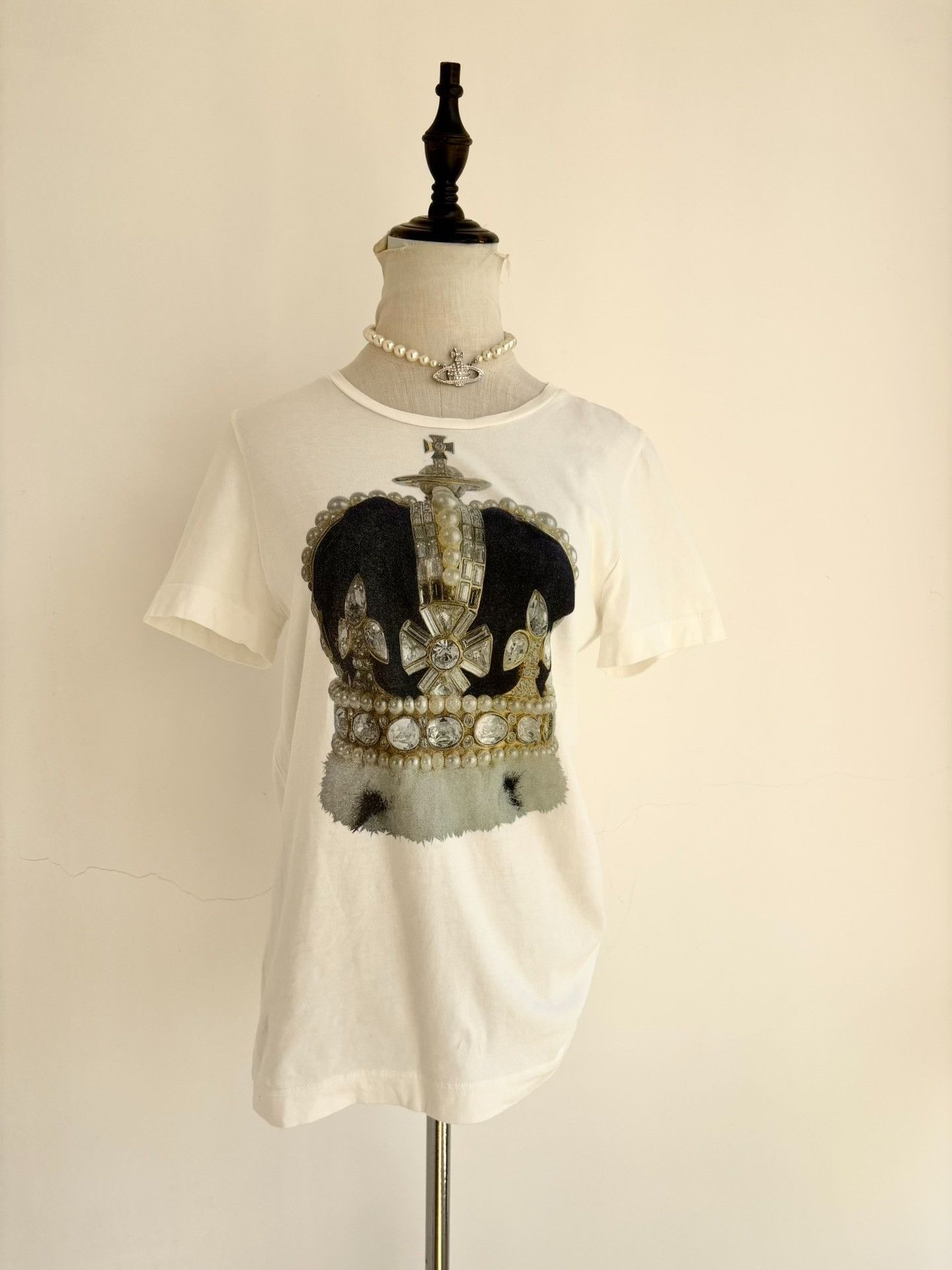 Vivienne Westwood Vivienne Westwood Vintage Crown Print T-shirt Size S / US 4 / IT 40 - 1 Thumbnail
