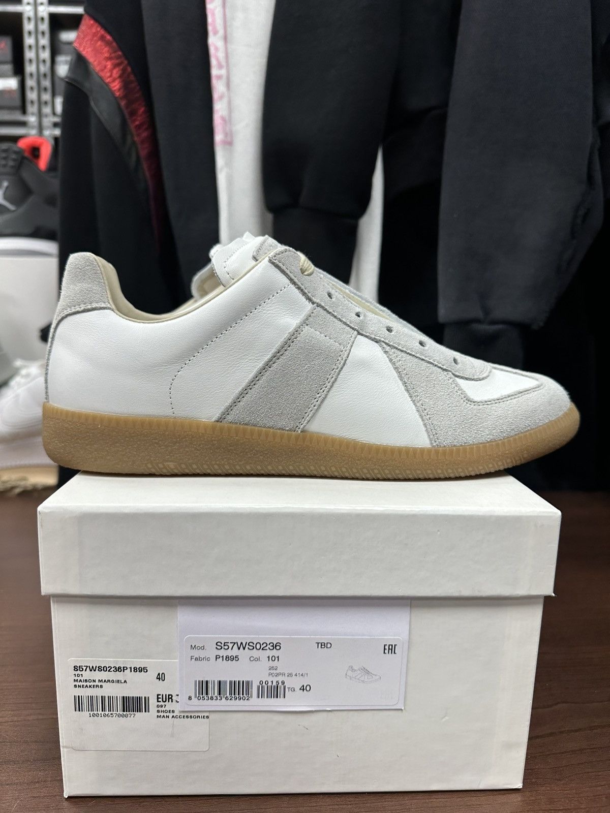Maison Margiela Maison Margiela Replica White Size US 7 / EU 40 - 4 Thumbnail
