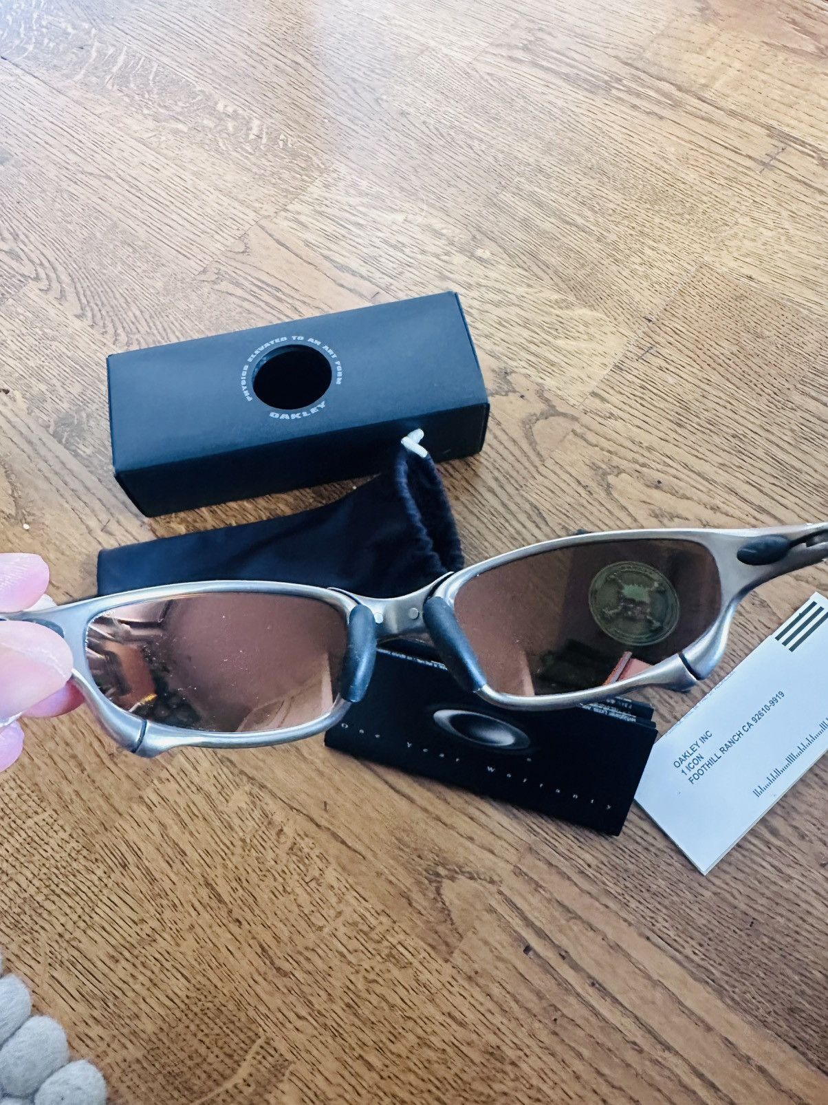 Oakley Oakley Juliet Sunglasses Vintage Titanium Size ONE SIZE - 3 Thumbnail