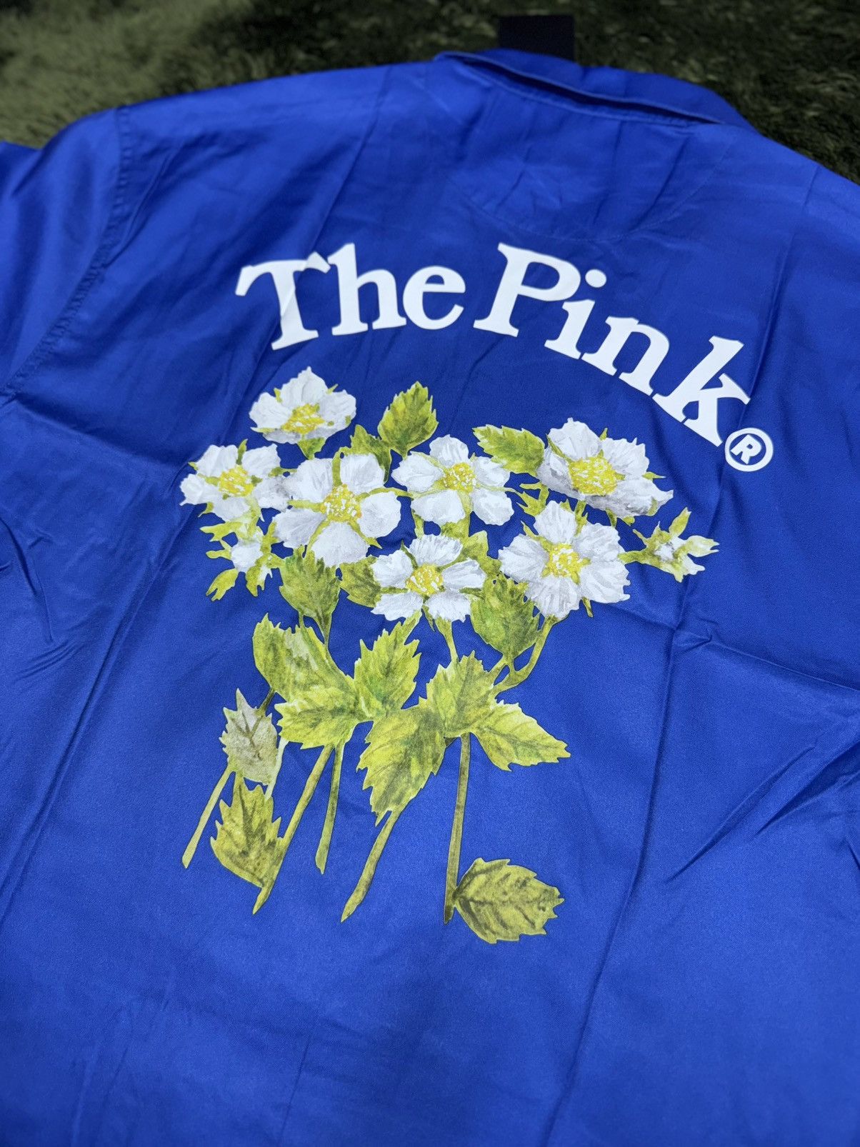 Designer × Vandy The Pink [M] vandy the pink floral printed poly half shirts blue Size US M / EU 48-50 / 2 - 2 Thumbnail