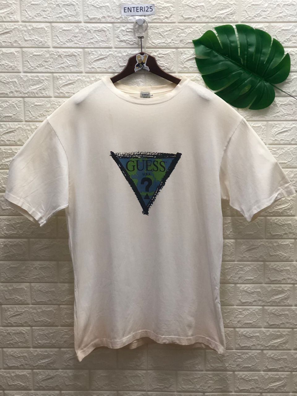 Vintage Guess Tee made in japan single stich mother earth