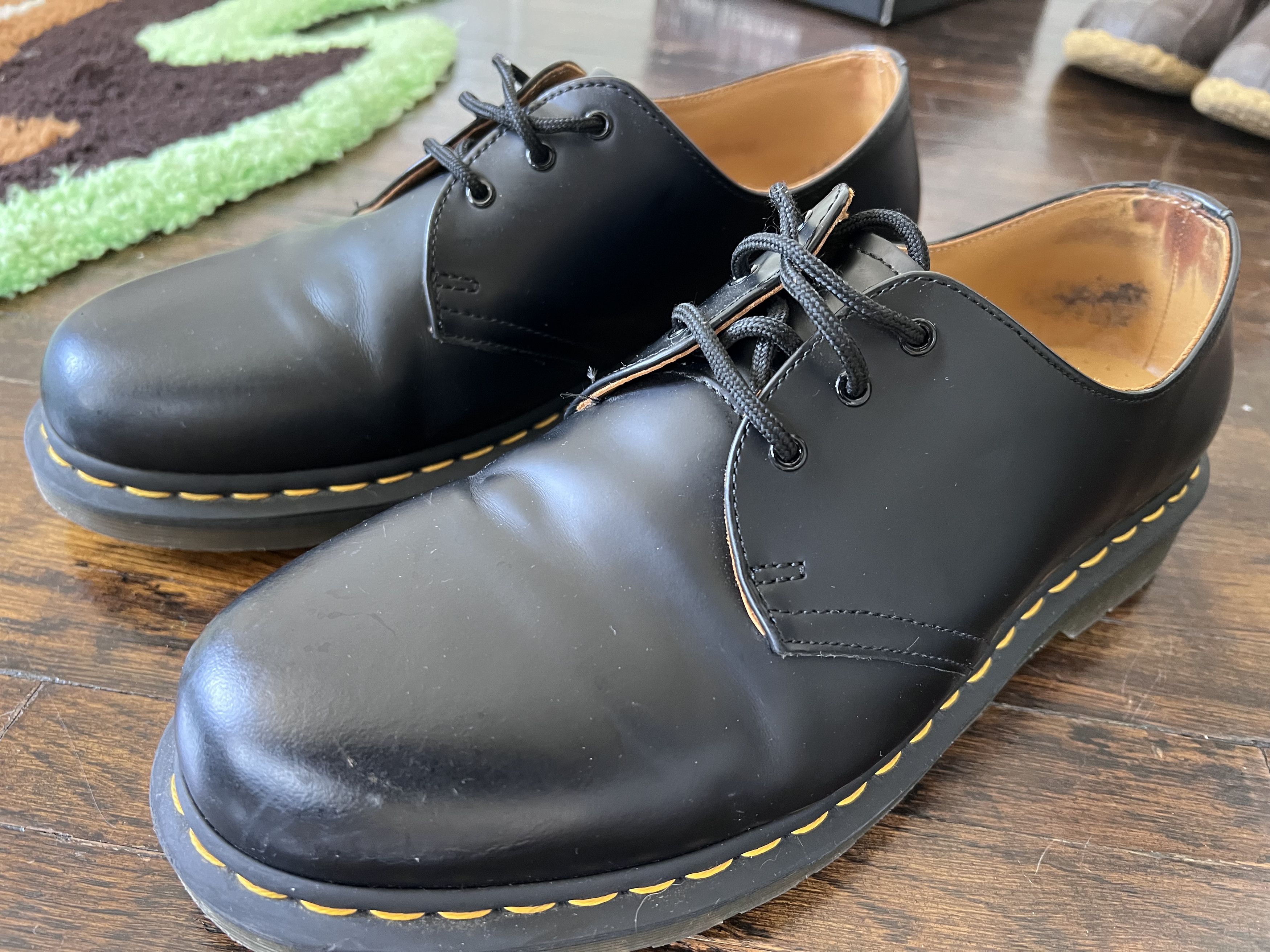 image of Dr Martens 1461 Oxford Gibson Smooth Leather Combat Boot in Black, Men's (Size 11)
