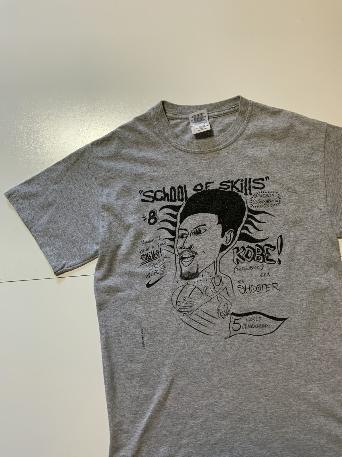 NBA School Of Skills Cartoon Collectables Kobe Bryant T-Shirt Size US S / EU 44-46 / 1 - 3 Thumbnail