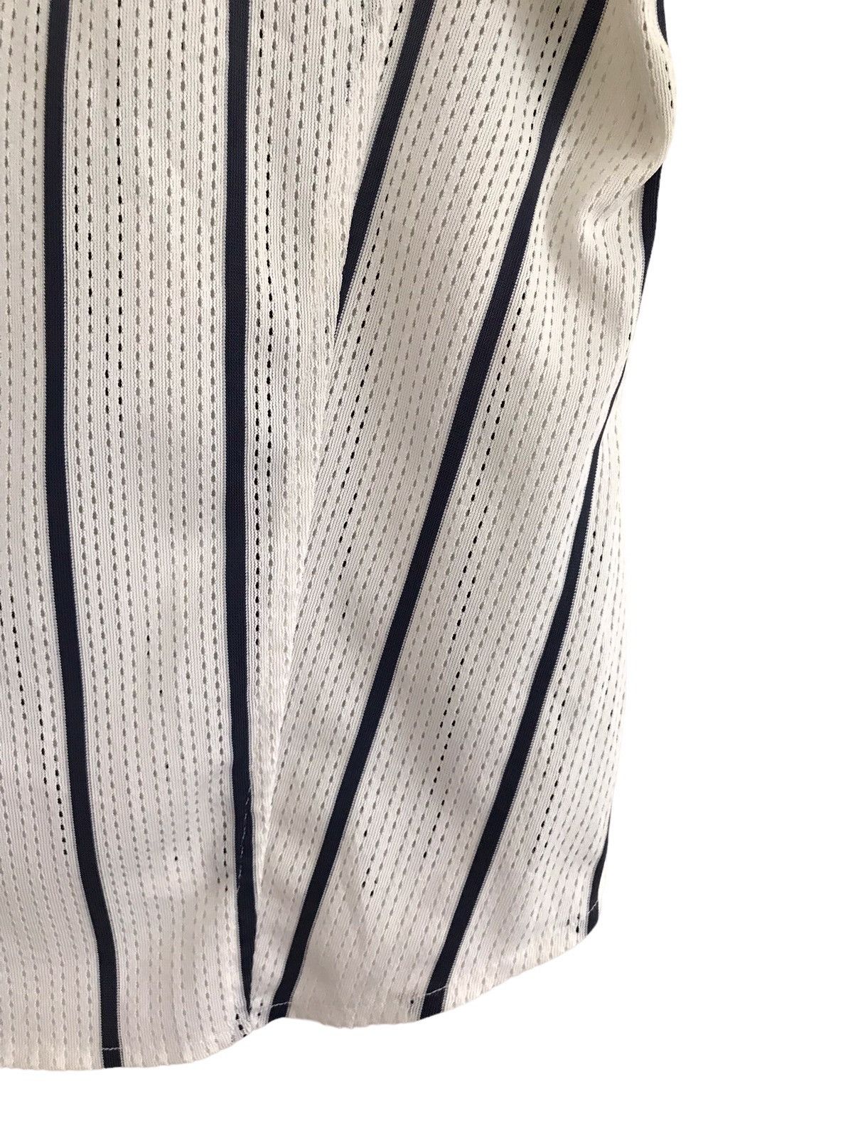 Mizuno Vintage Mizuno F Tokyo Japanese Baseball Jersey #34 Size US L / EU 52-54 / 3 - 13 Thumbnail