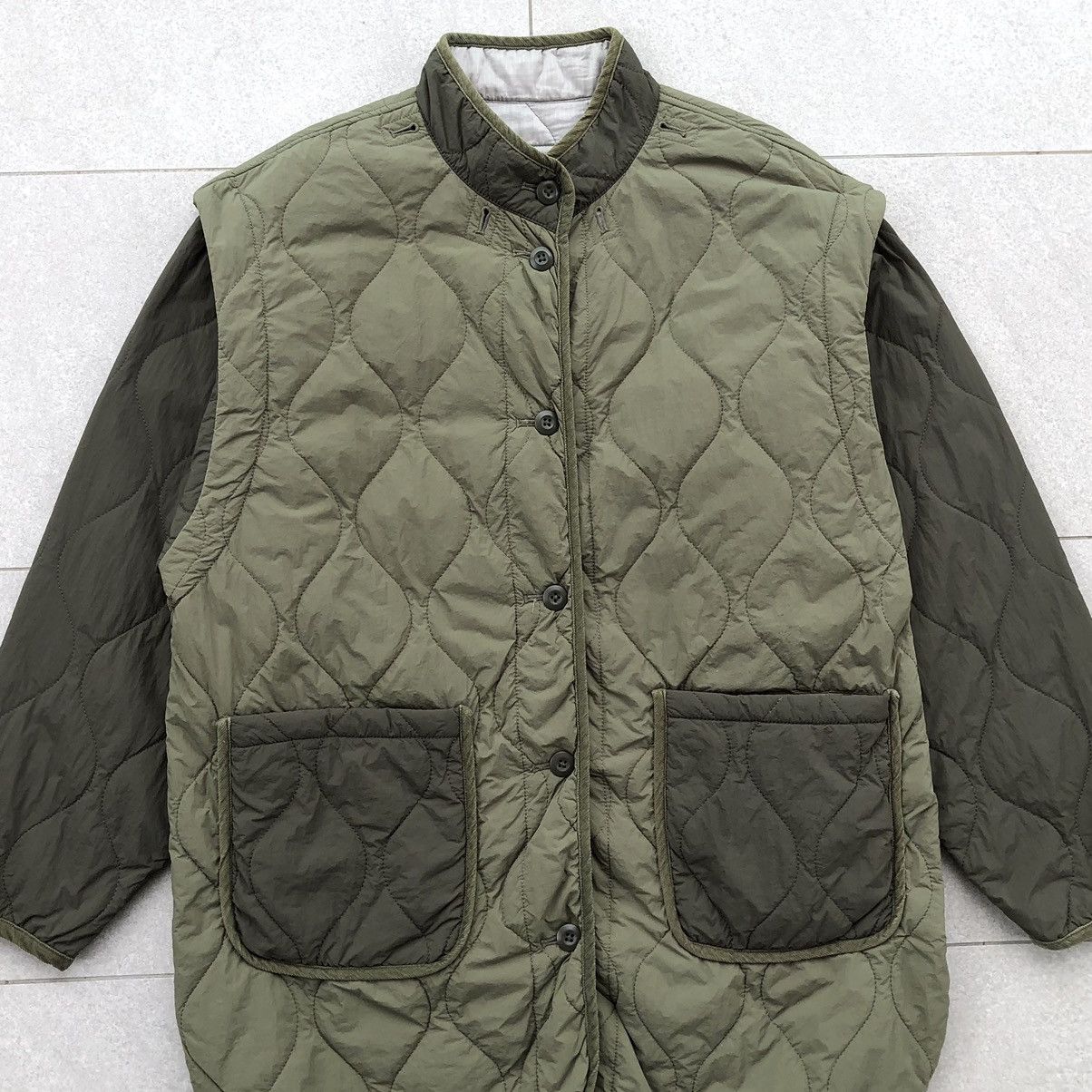 Japanese Brand Japanese Brand Quilted Lightwear Puffer Jacket Olive Green Size US L / EU 52-54 / 3 - 4 Thumbnail
