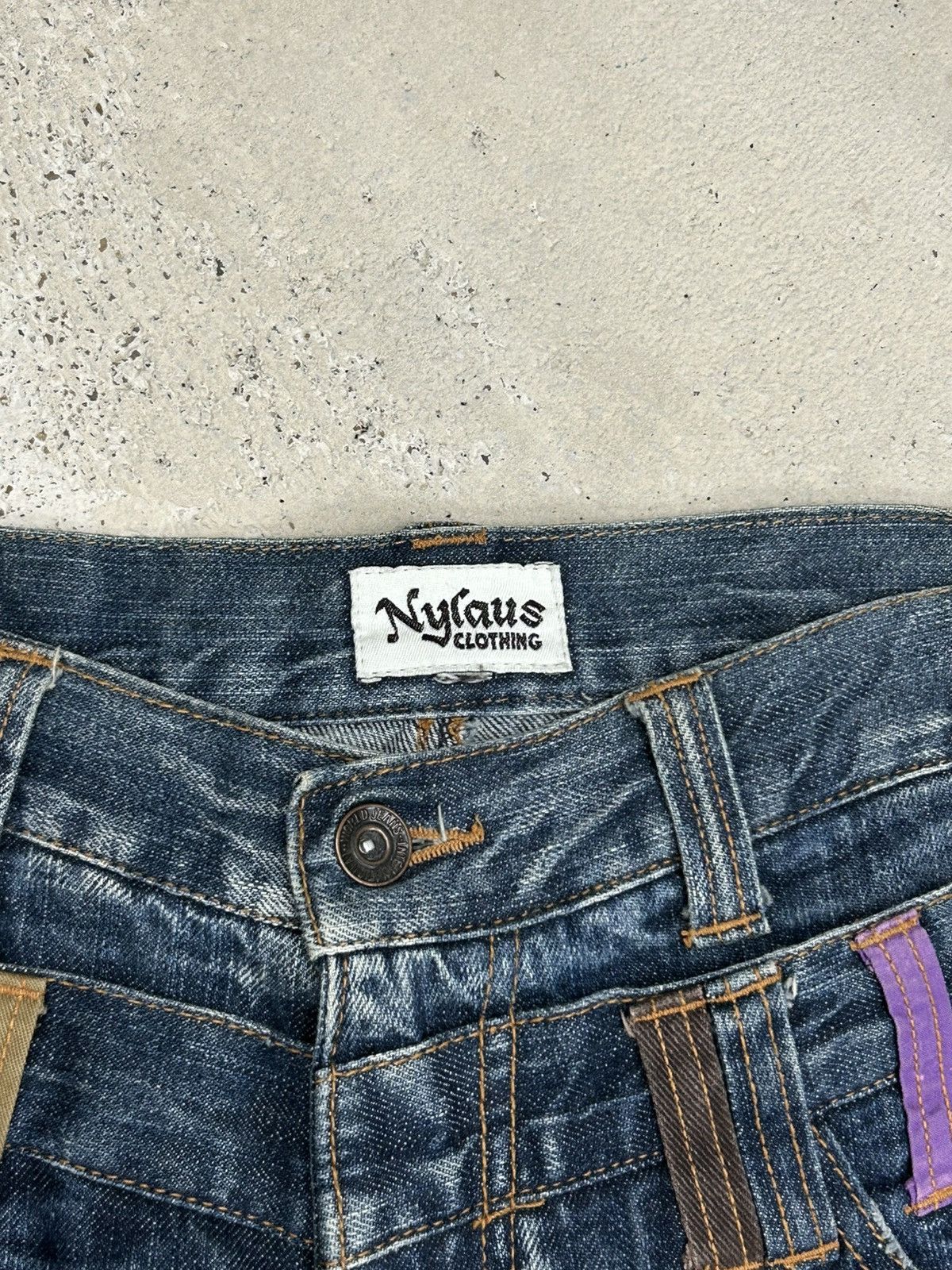 GOSTAR DE FUGA Vintage Y2k Nylaus Distressed Clawn Marks Straight Cut Size US 33 - 11 Thumbnail