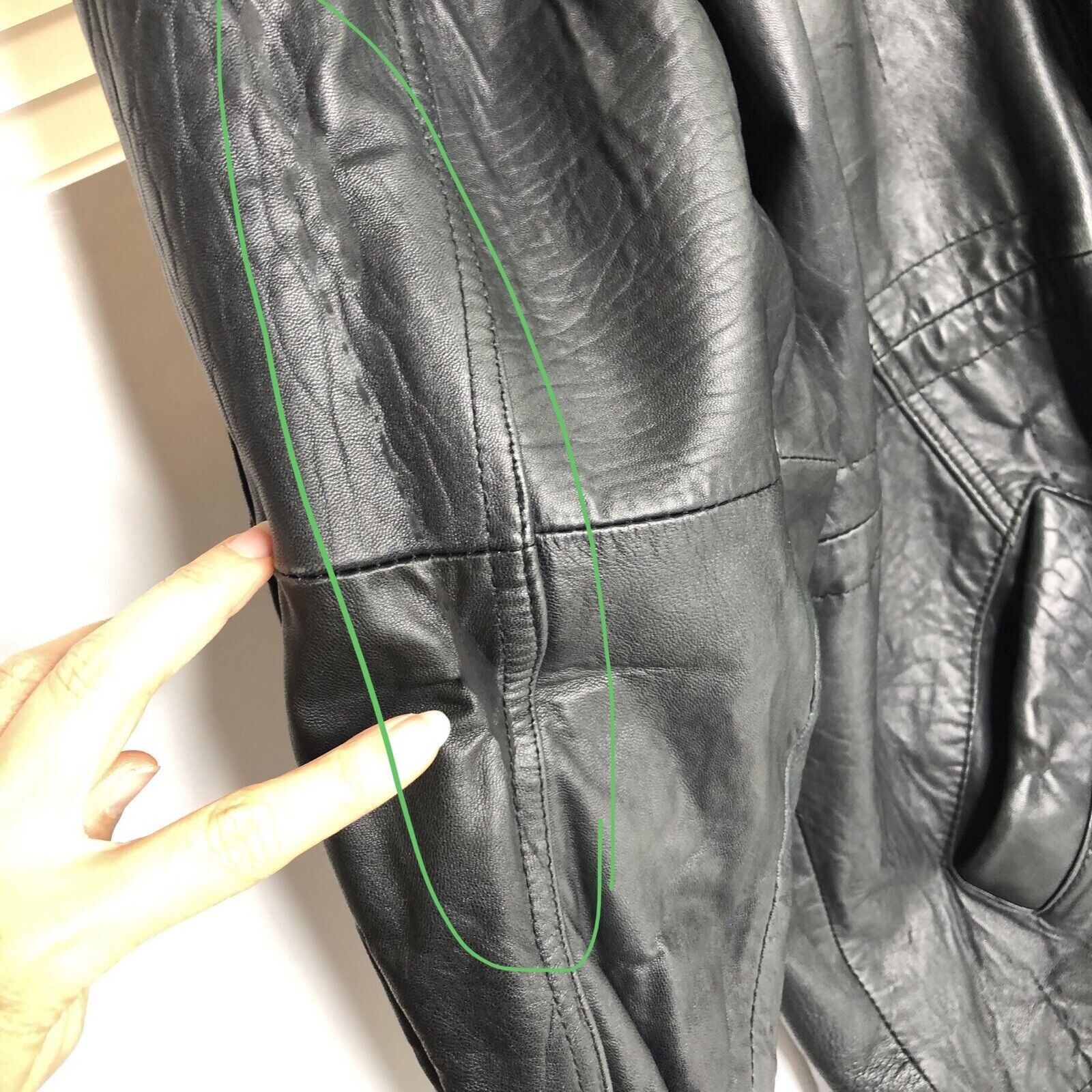 Andrew Marc Andrew Marc Black Soft Leather Jacket Sz L Elbow Patches Size US L / EU 52-54 / 3 - 9 Thumbnail