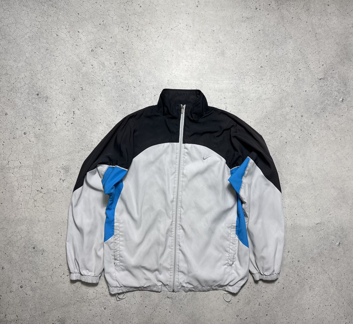 Nike Nike Vintage Nylon Full Zip Windbreaker Jacket Drill Swoosh Size US XL / EU 56 / 4 - 1 Thumbnail