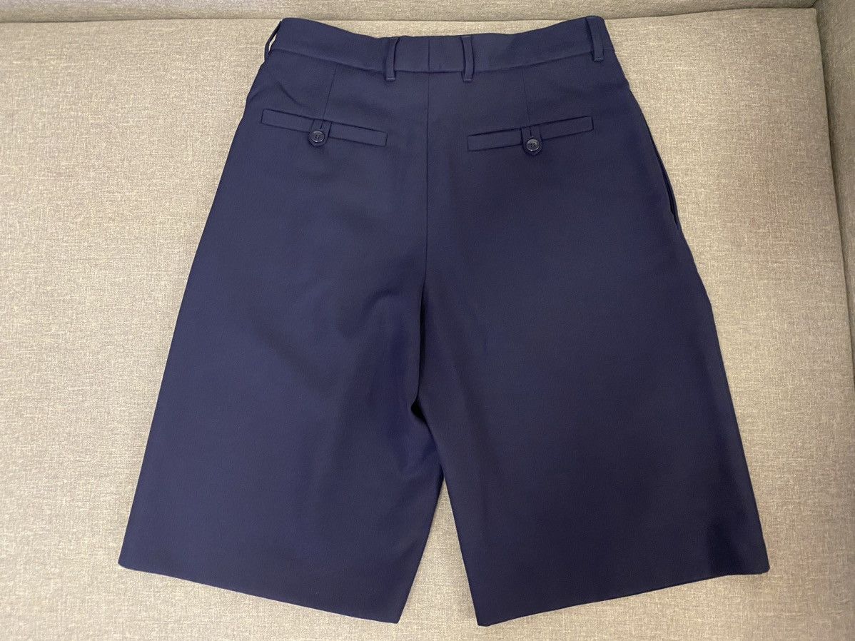 Louis Vuitton Louis Vuitton navy pleated shorts 40 Size US 30 / EU 46 - 3 Thumbnail