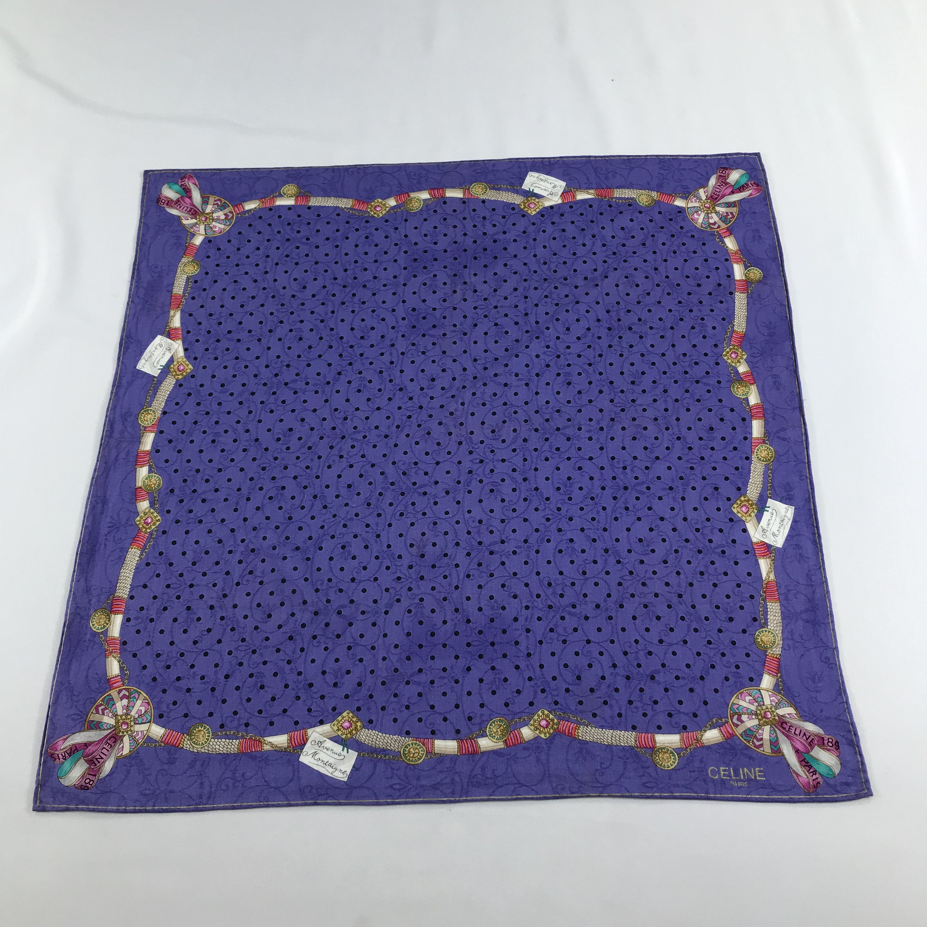 Celine Celine Gold Chains Handkerchief Neckerchief Bandana H814 Size ONE SIZE - 1 Thumbnail