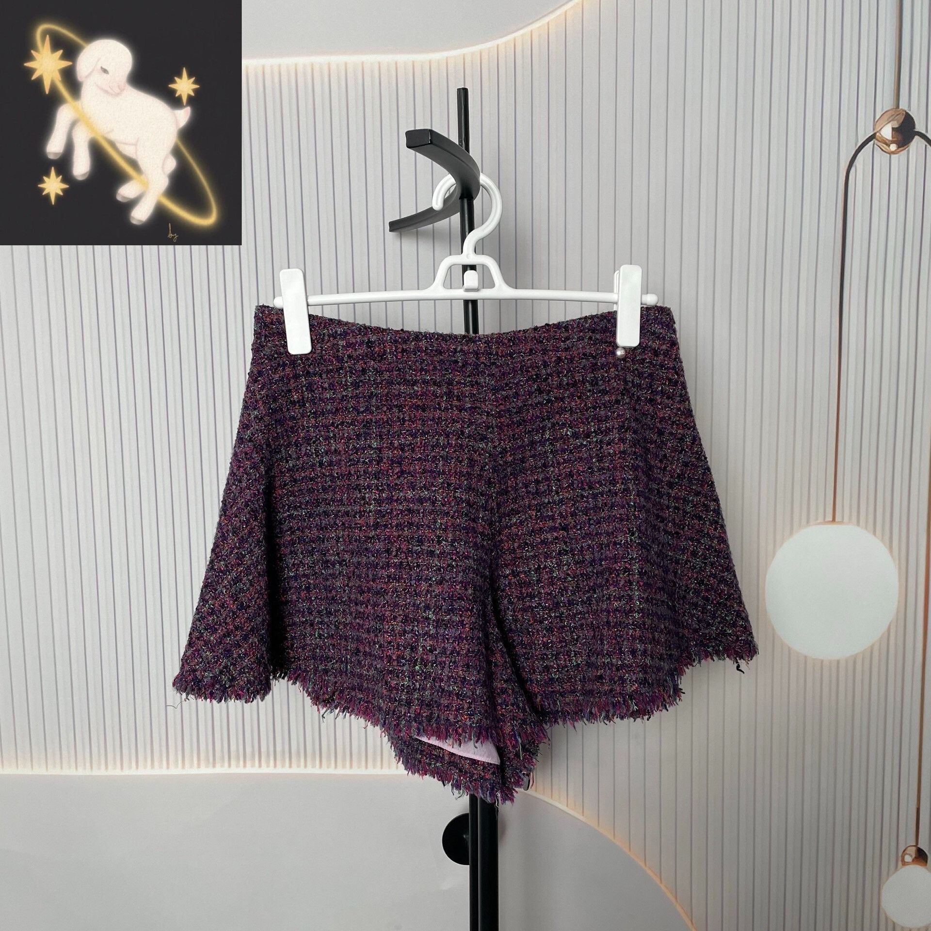 Chanel Chanel Purple Tweed Skirted Shorts 36 Size 36" / US 14 / IT 50 - 1 Thumbnail