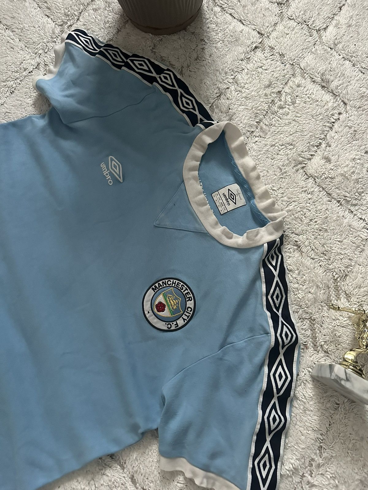 Umbro Umbro Vintage Manchester City 2010-2011 Jersey Training Top Size US M / EU 48-50 / 2 - 4 Thumbnail