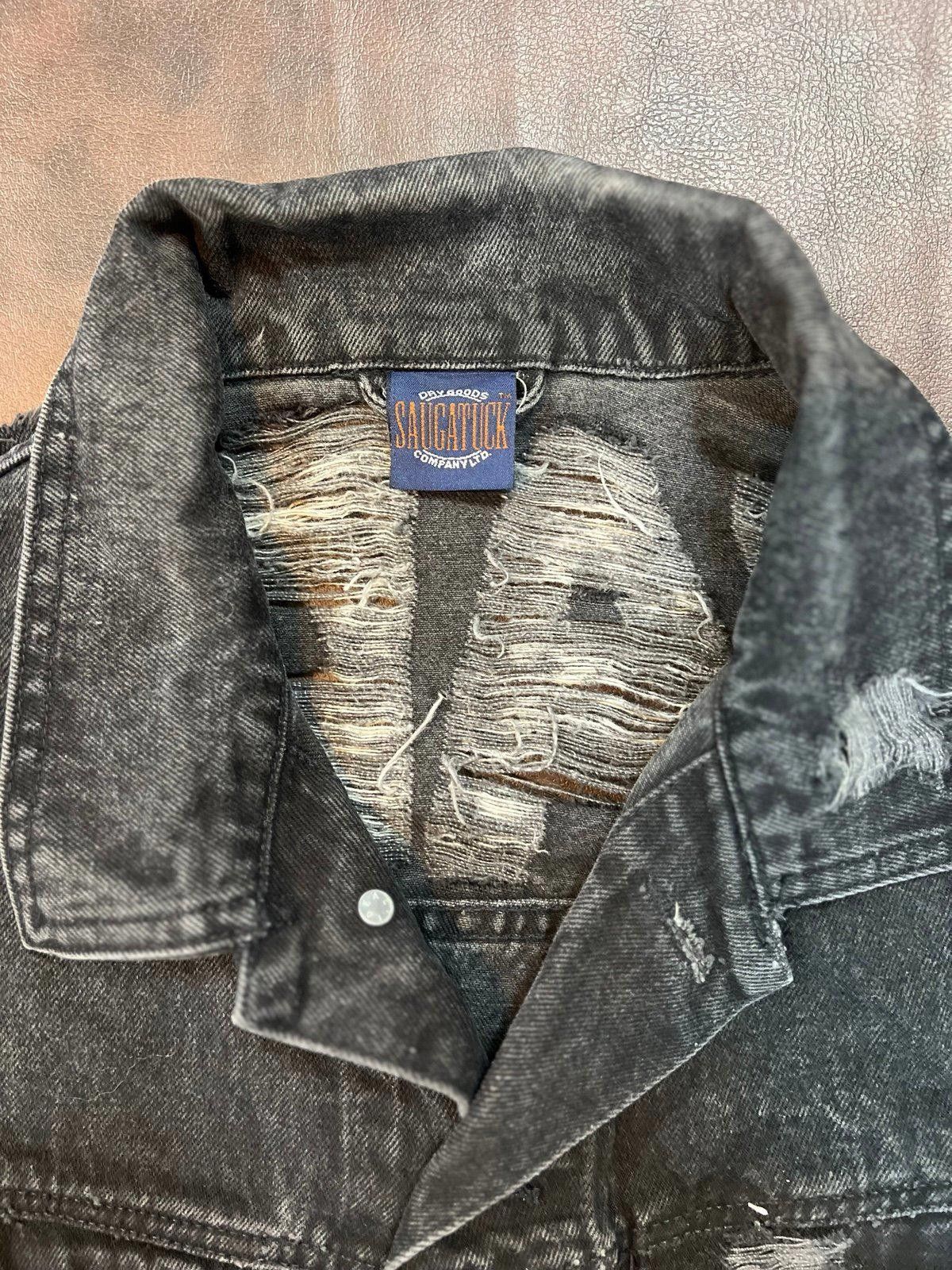 Designer Distressed Black Denim Jacket with Graphic Design Size XXL / US 16-18 / IT 52-54 - 3 Thumbnail