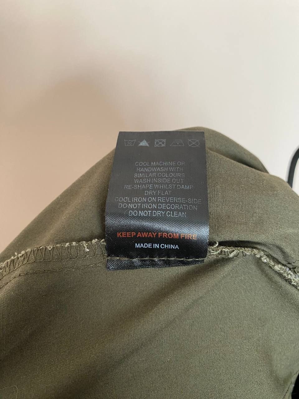 Ed Hardy × Urban Outfitters 🔥 Ed Hardy x Urban Outfitters Cargo Pants Y2K Hype Grunge Size US 28 / EU 44 - 10 Thumbnail